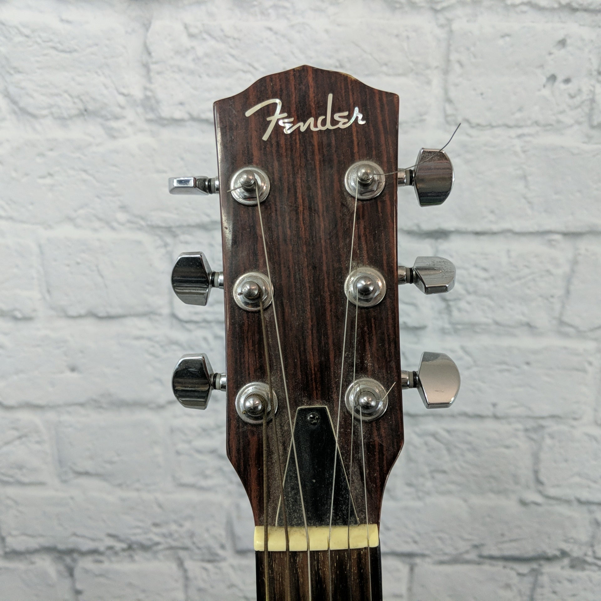 Fender FR50 Resonator
