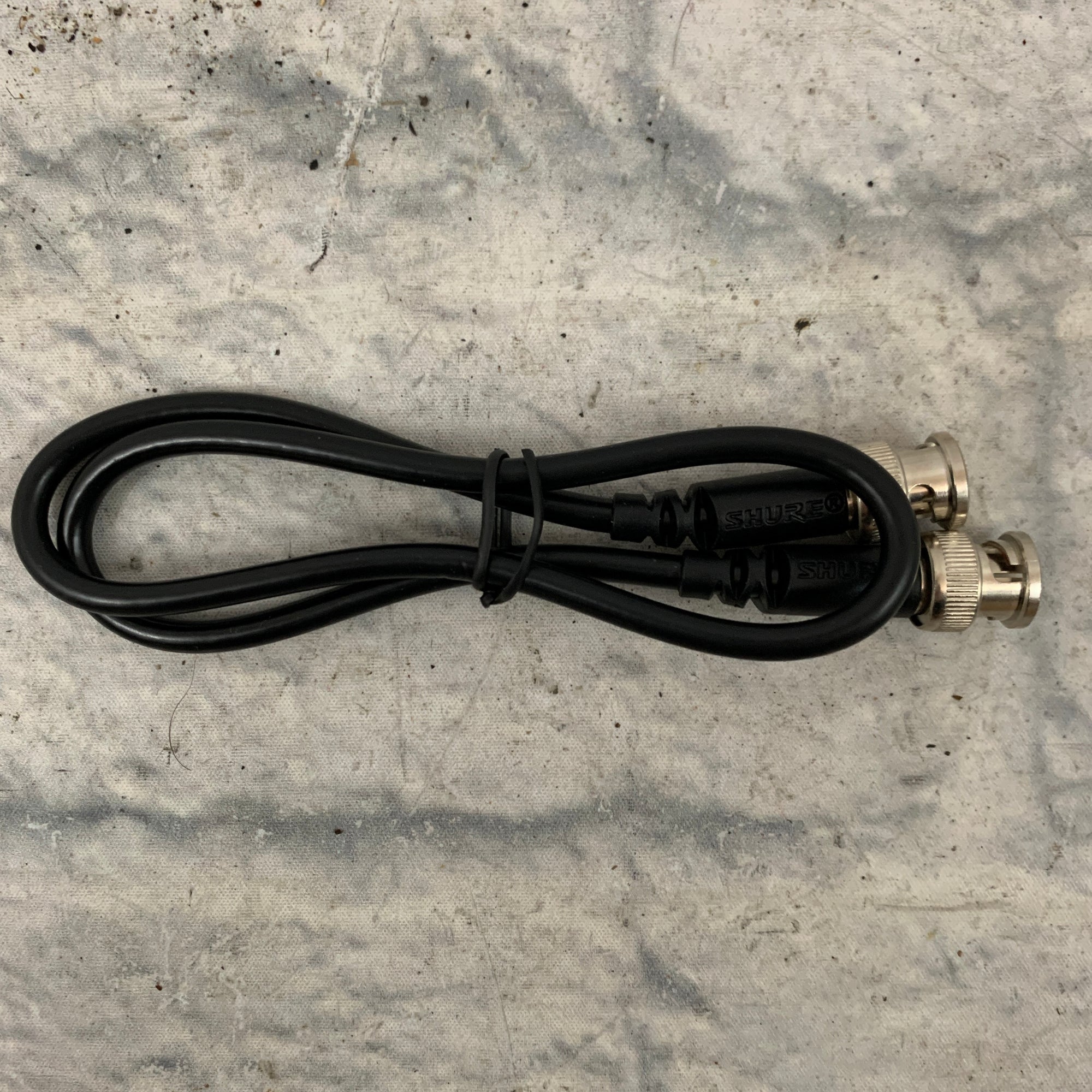 Shure Coaxial Antenna BNC Cable 1ft