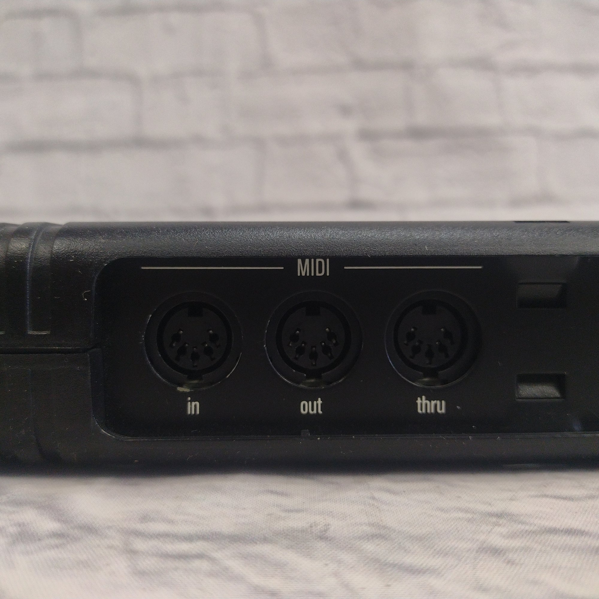 EMU Proteus 1 Pop / Rock Rackmount Synth