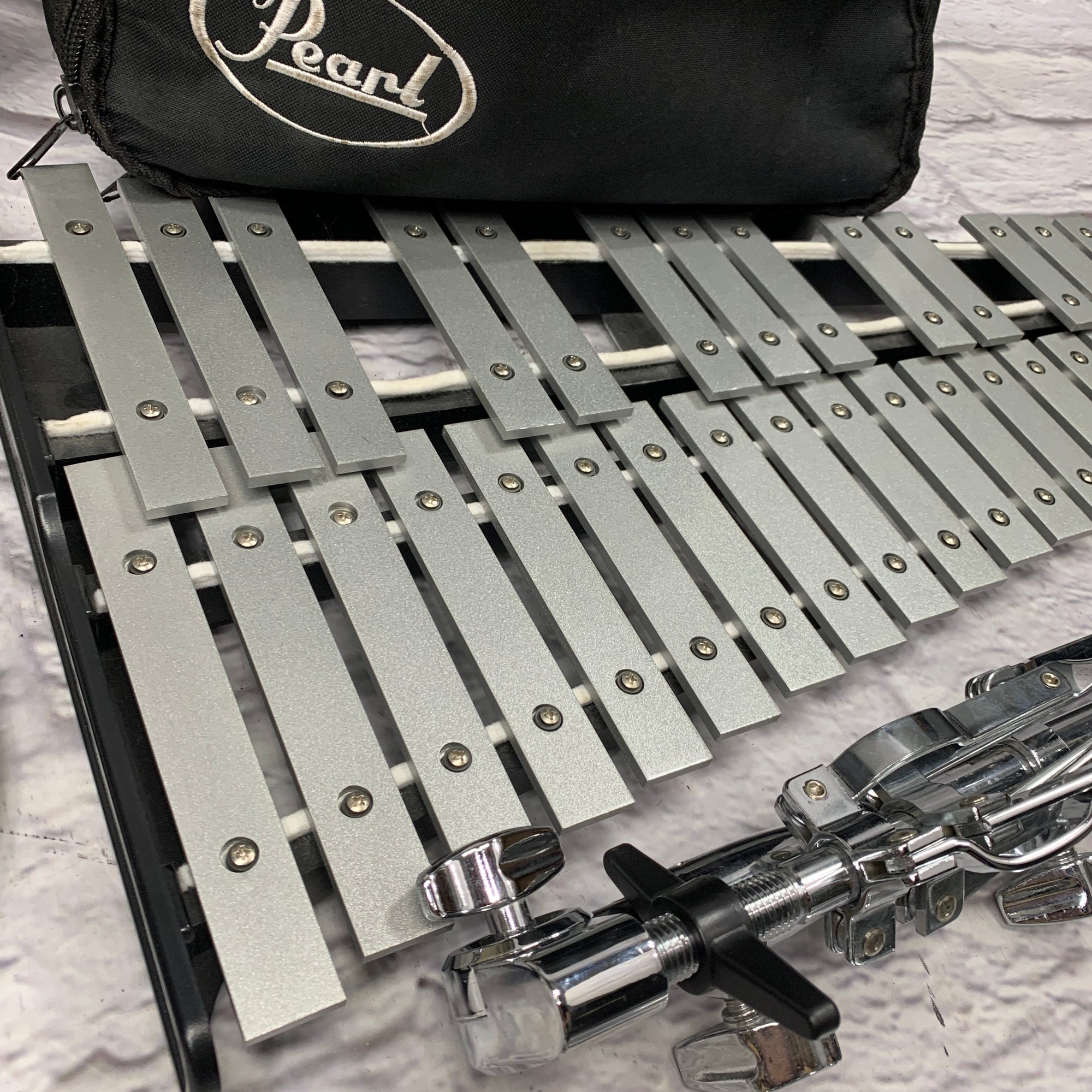 Pearl Student Snare & Bell Kit w/ Rolling Case