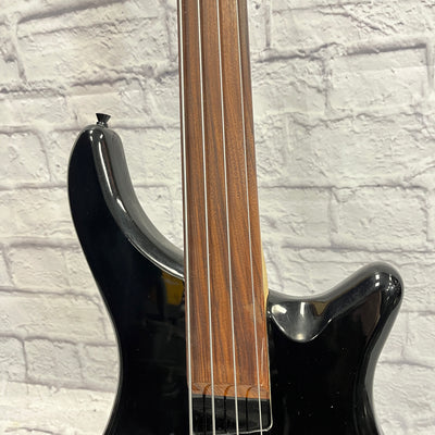 Rogue Series III Fretless Bass