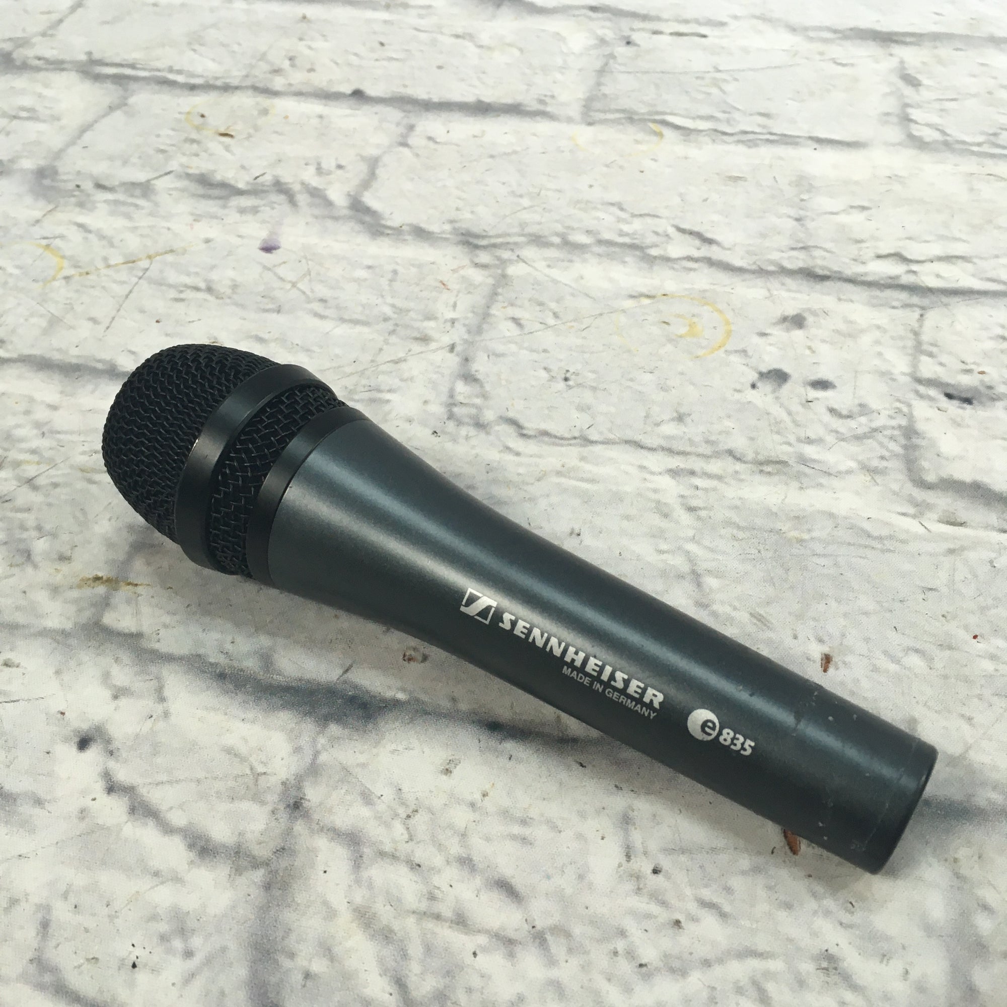 Sennheiser e835 Dynamic Microphone