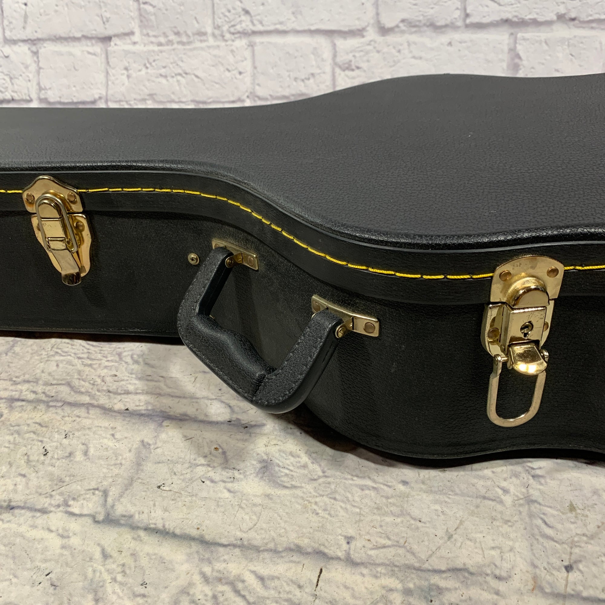 Unknown Acoustic Guitar Hard Case