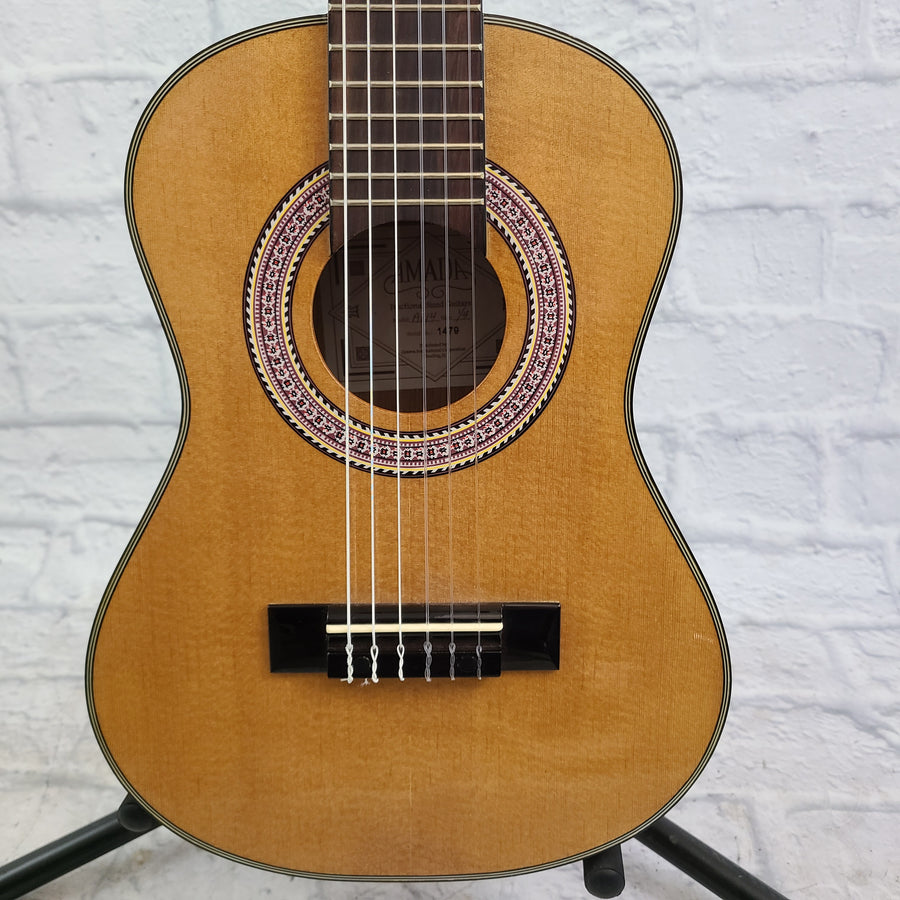 Amada A114 1/4 Size Classical Guitar w/ Case