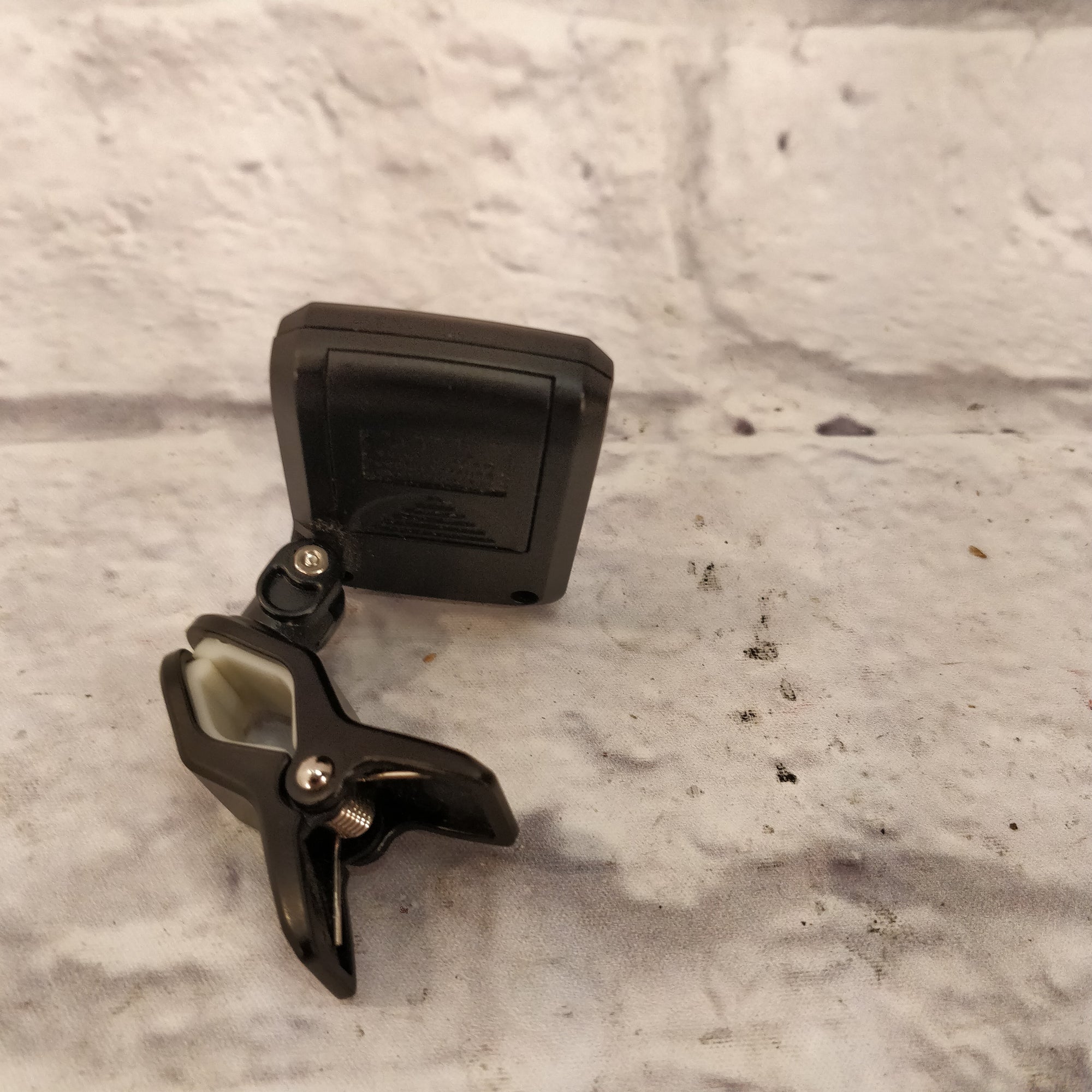 Intellitouch PT10 Clip On Tuner