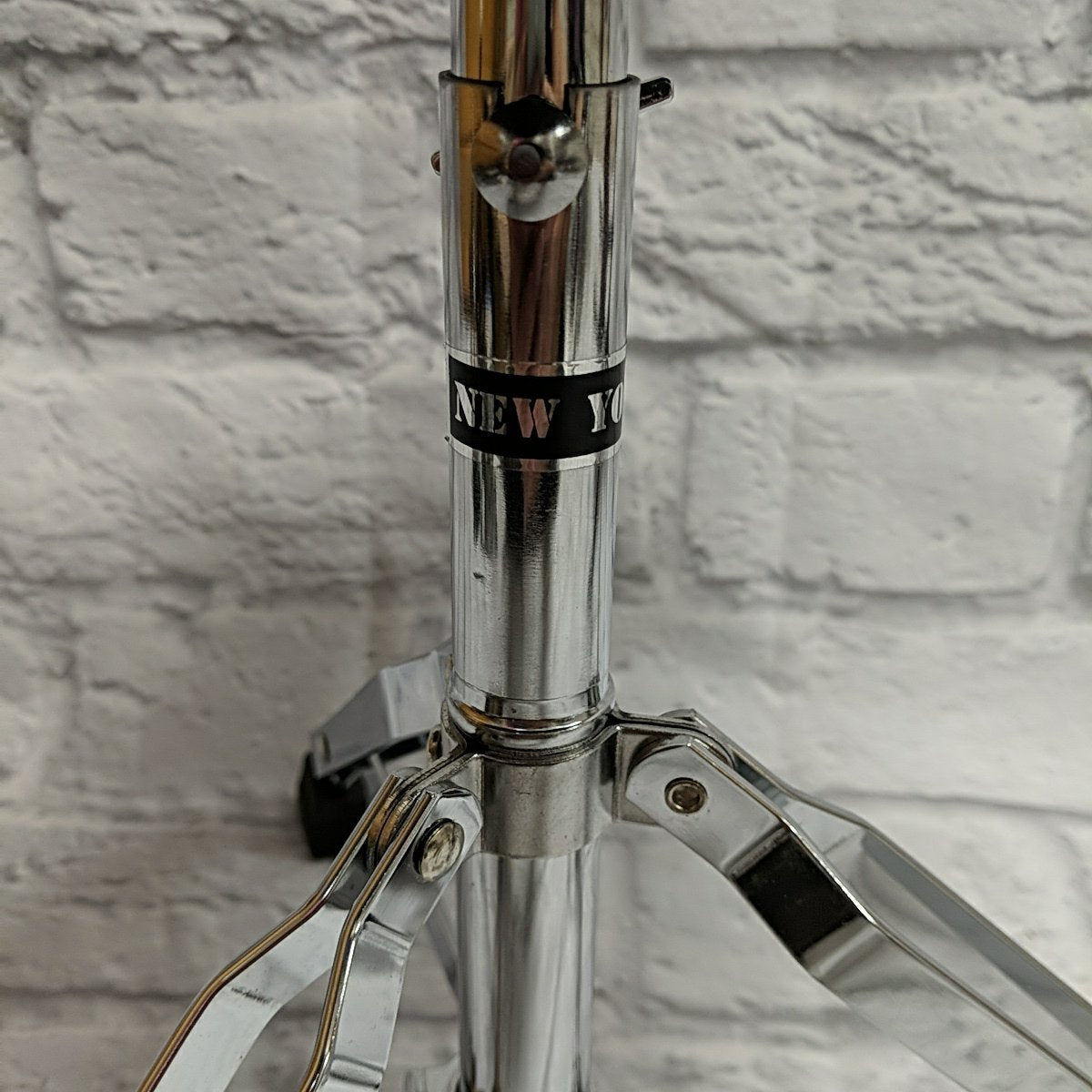 New York Pro Round Seat Double Braced Drum Throne