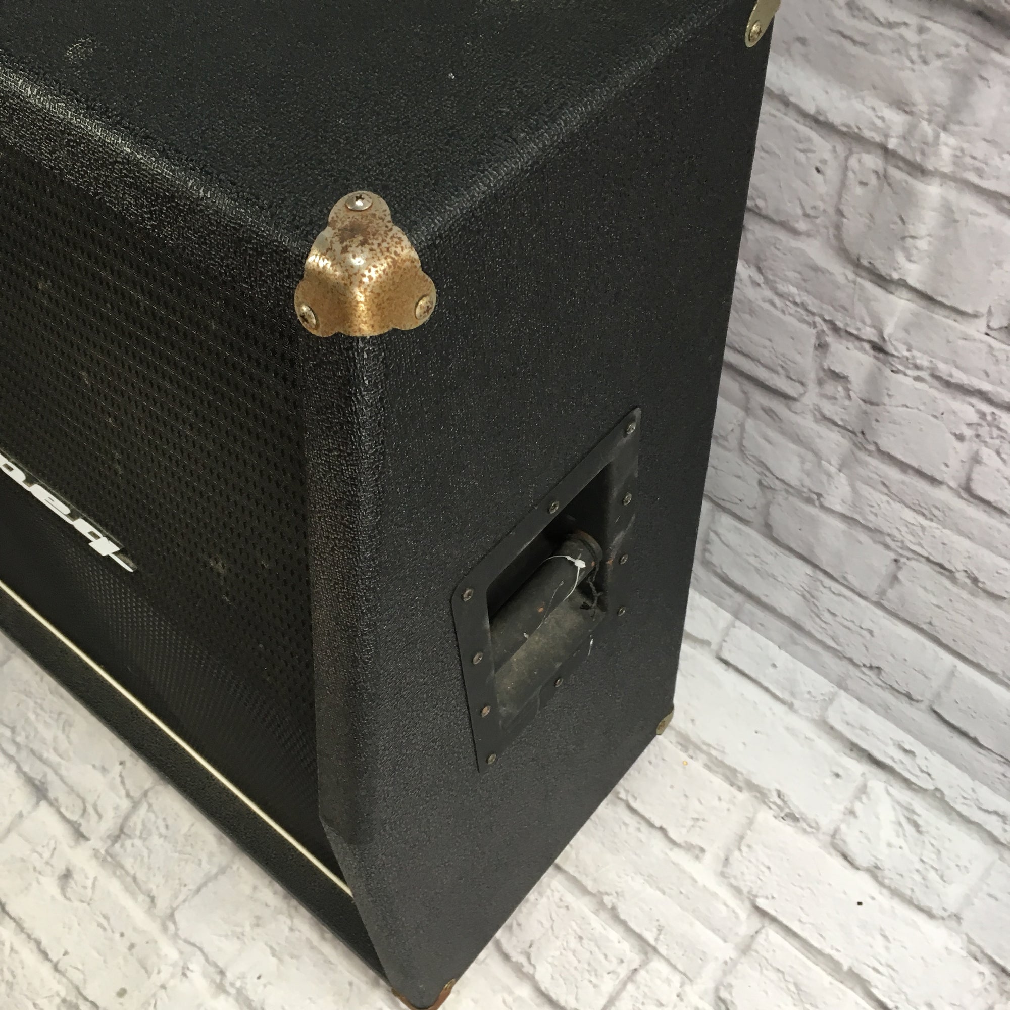 Ampeg V-412 4x12 Guitar Cabinet