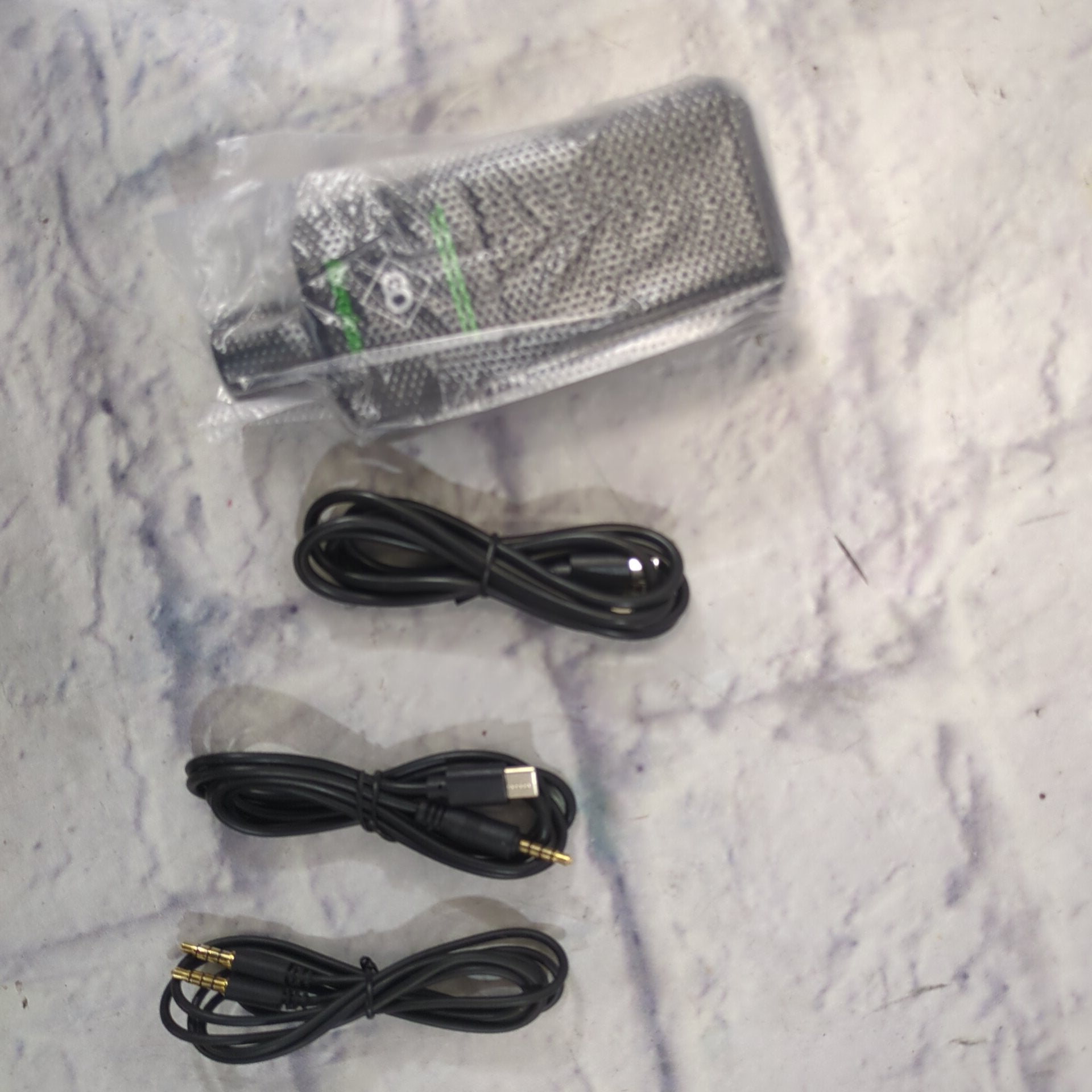 Guarda A1 Podcast Kit