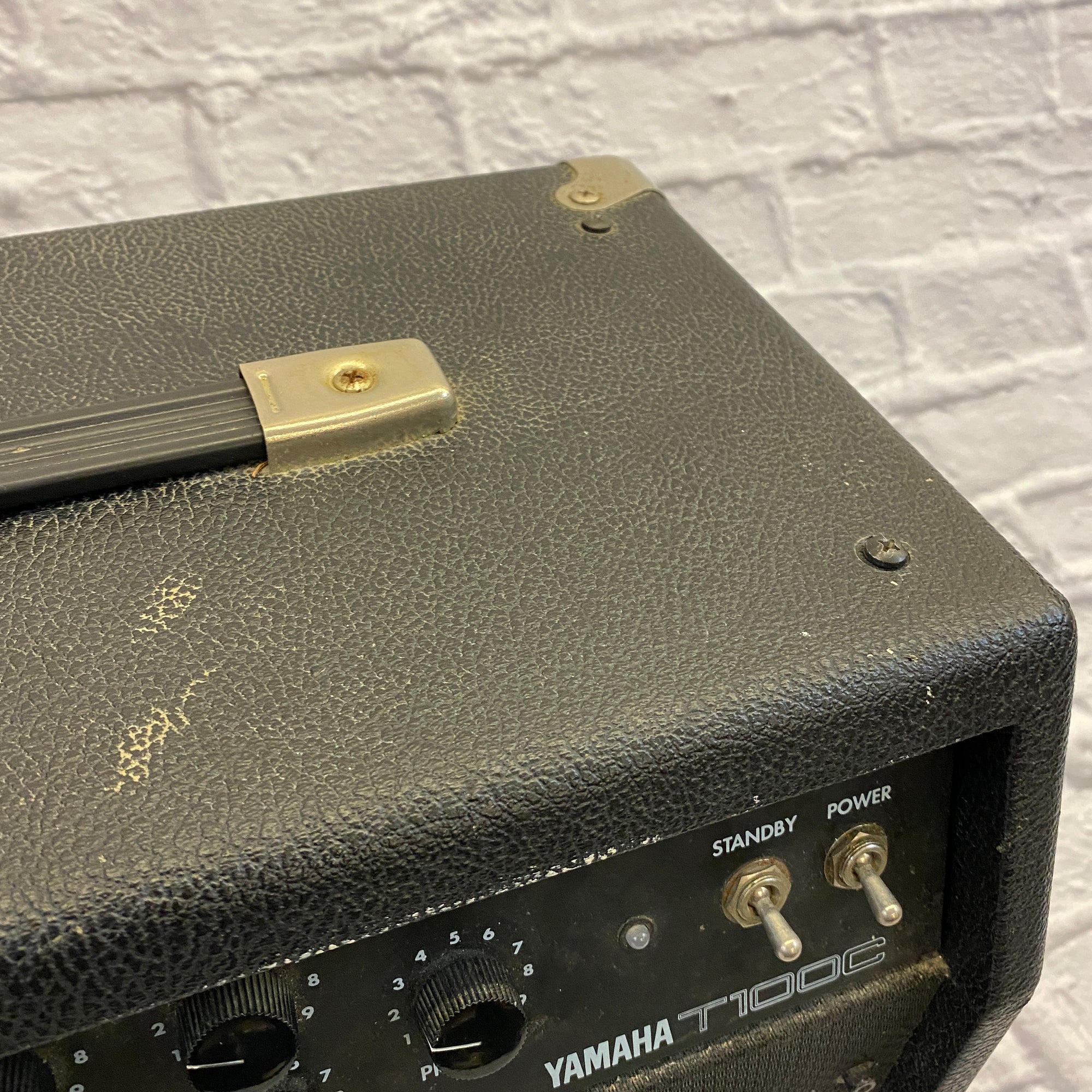 Yamaha T100C Guitar Combo Amp