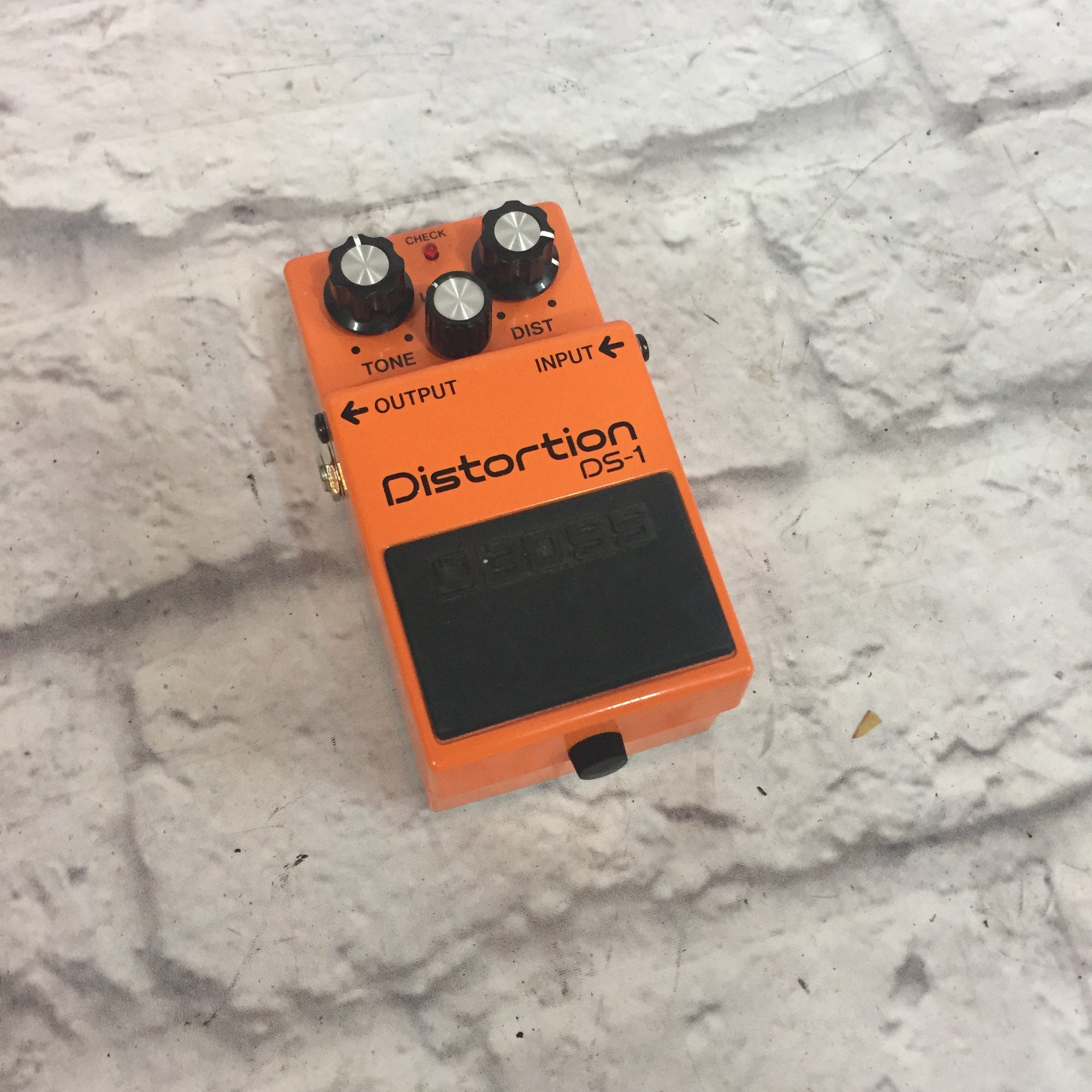 Boss DS-1 Distortion Pedal