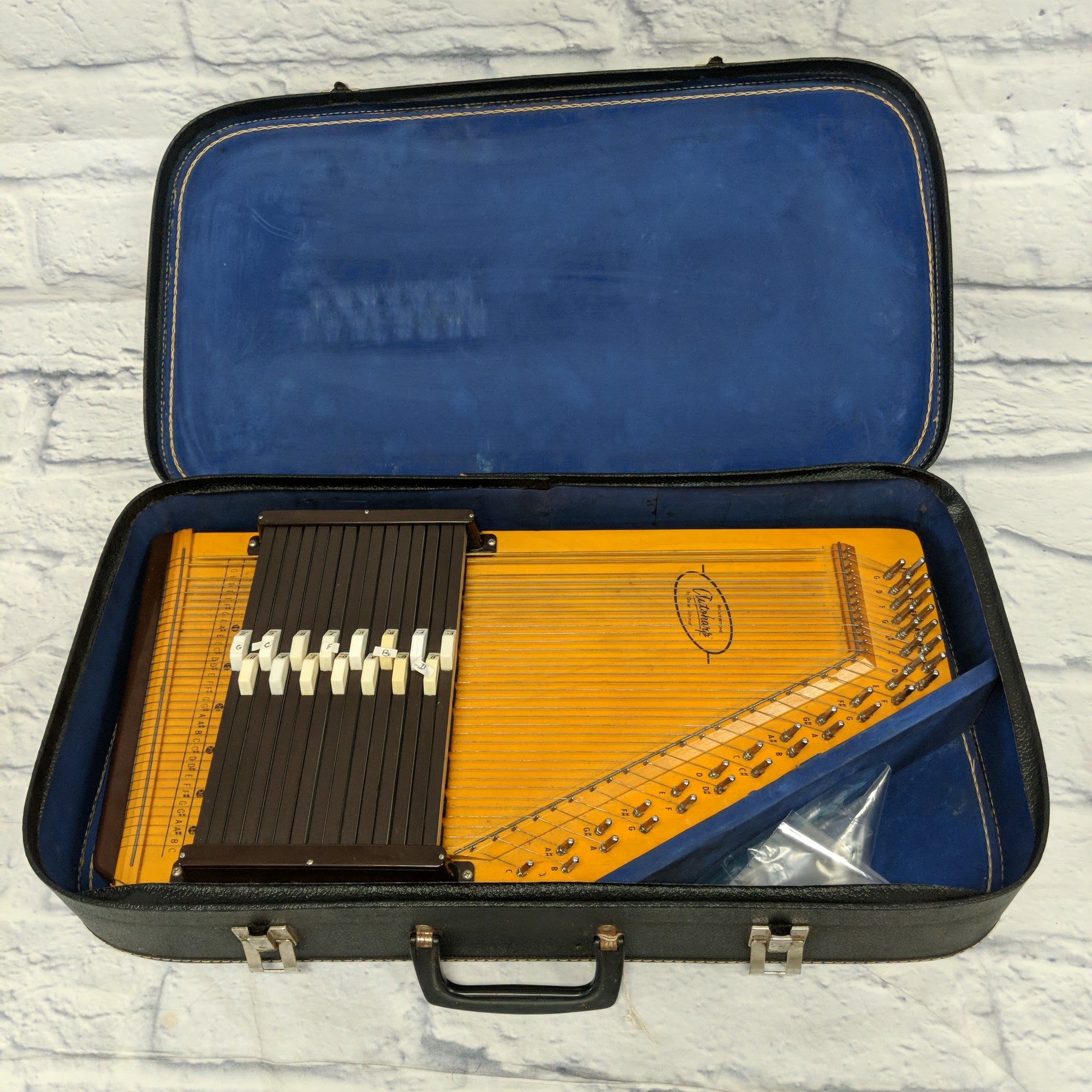 Vintage 15 Bar Silvertone Autoharp