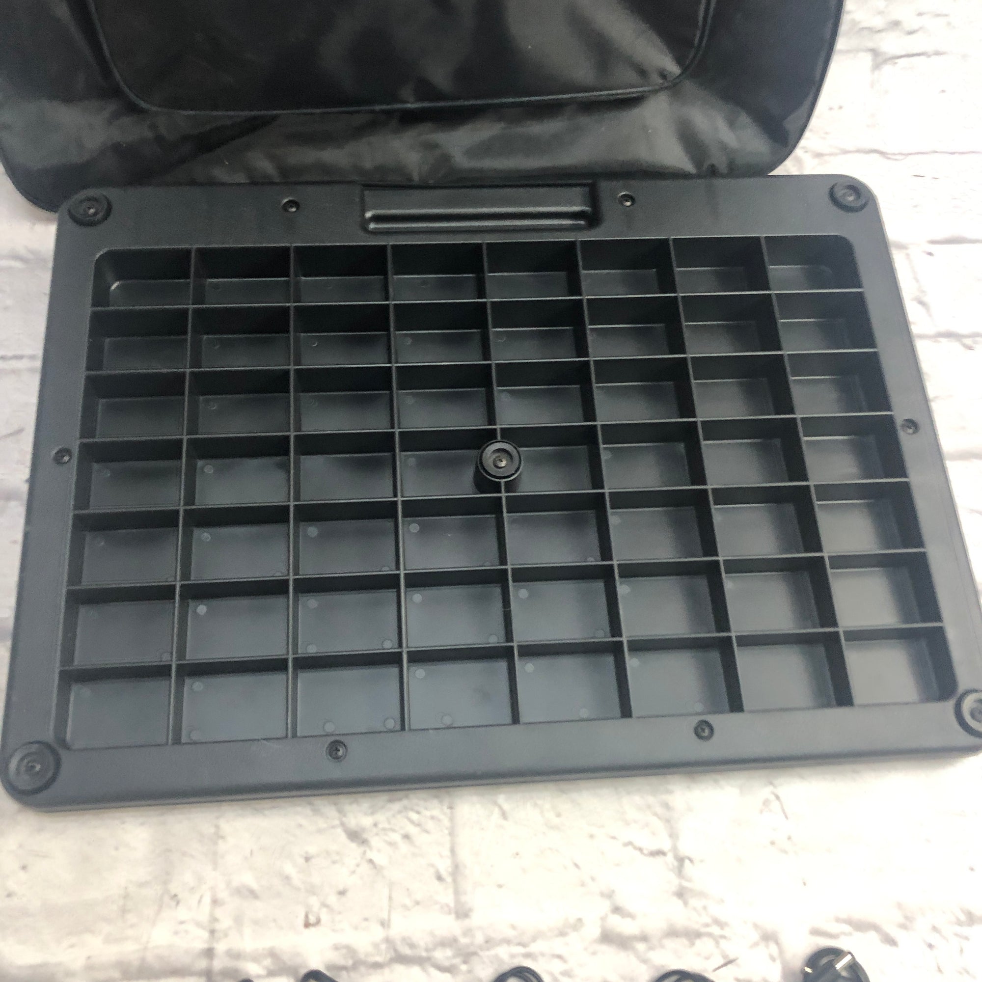 SKB PS8 Powered Pedal Board
