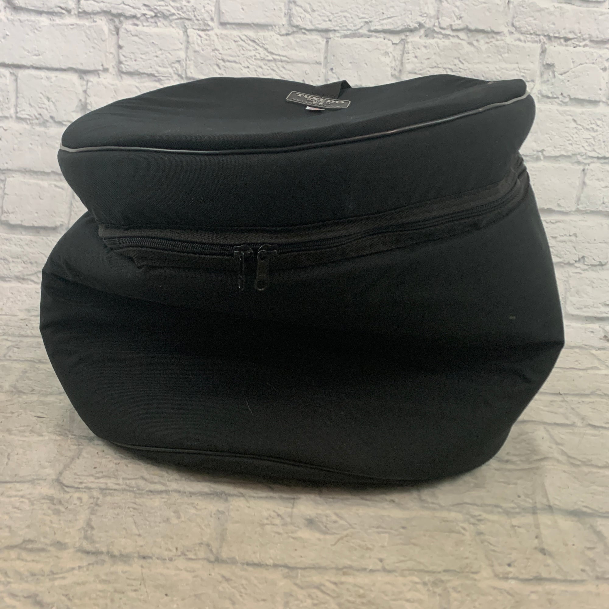 Humes & Berg Tuxedo 16x18" Padded Bass Drum Bag