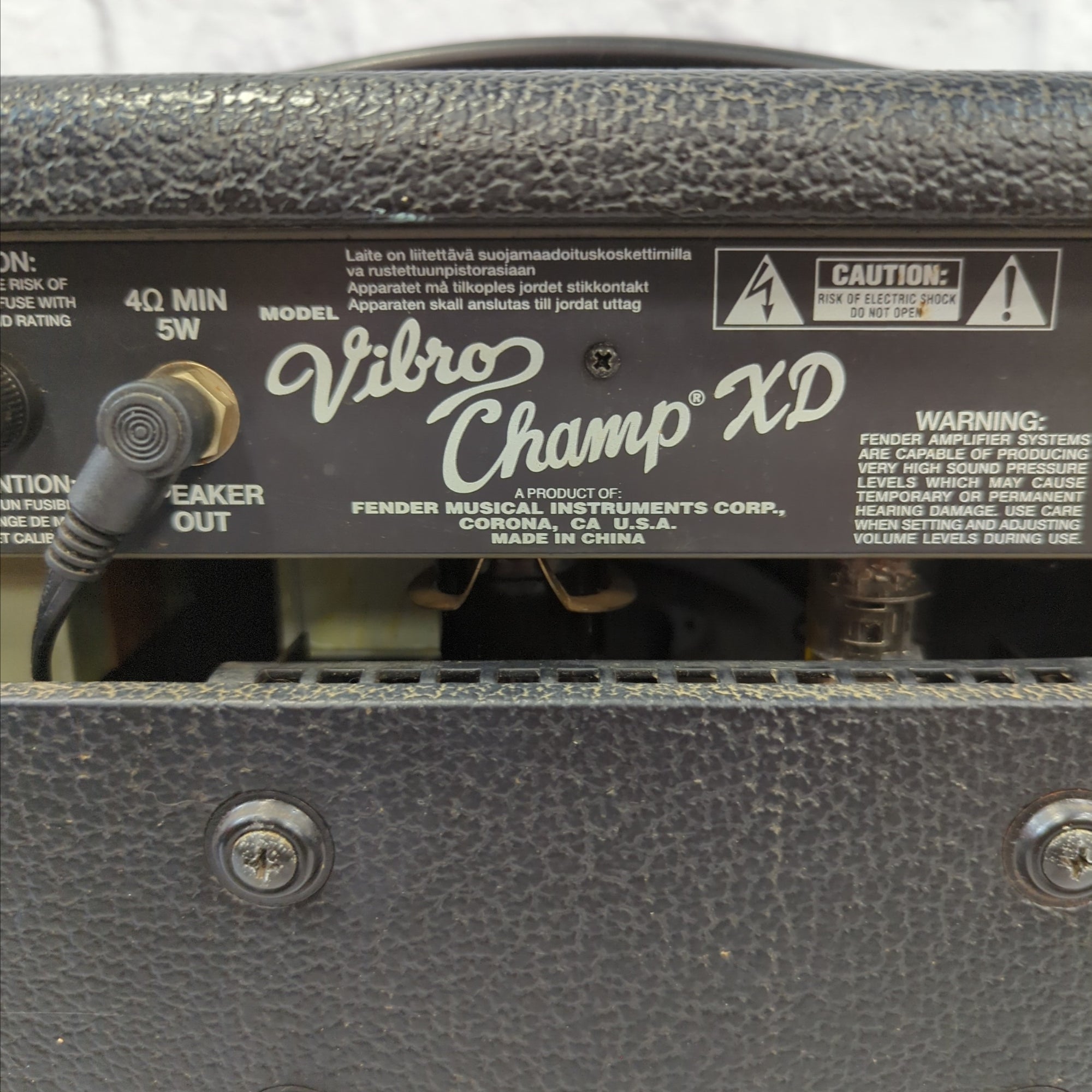 Fender Vibro Champ XD 5 Watt Tube Modeling Combo Amp