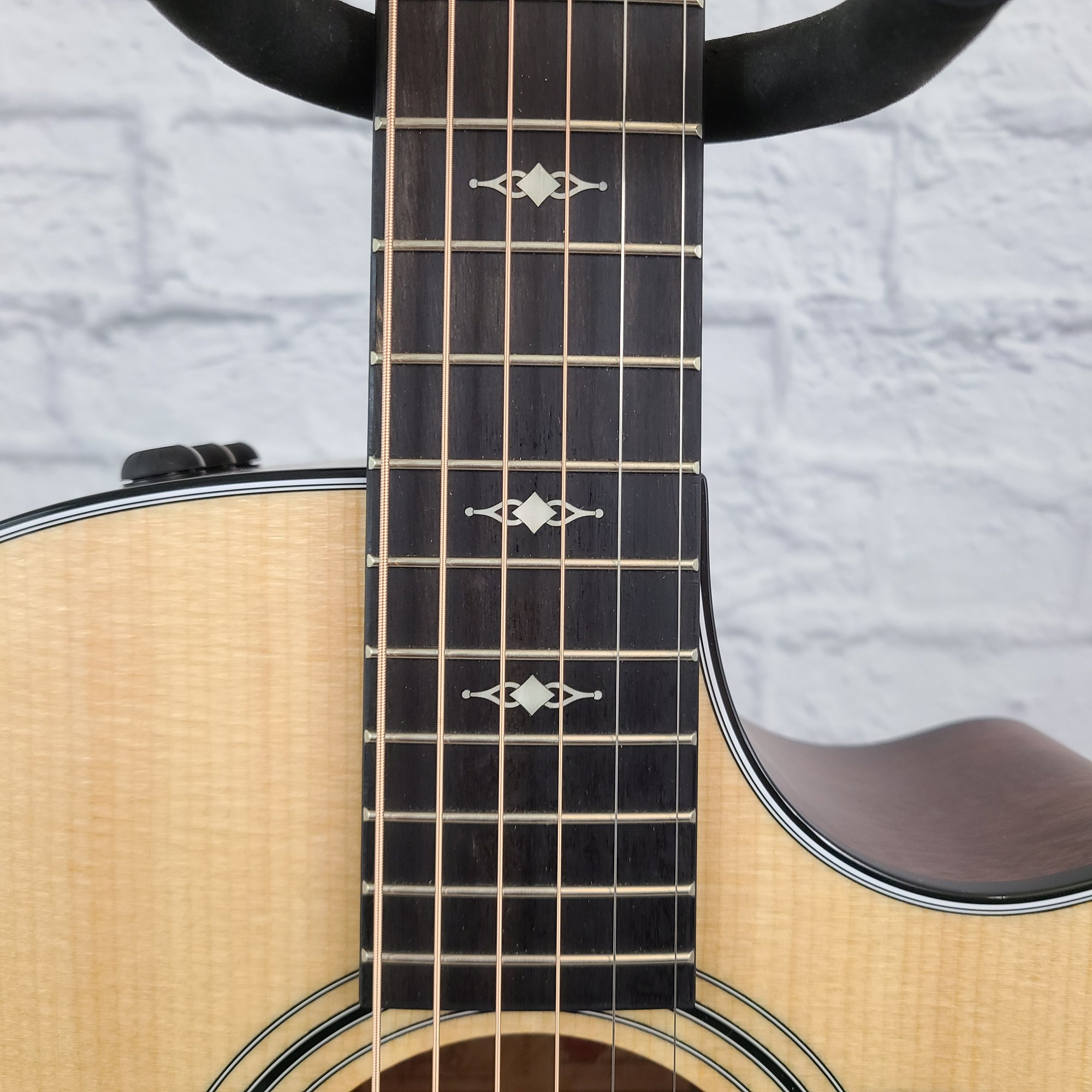 Taylor 314CE w/ V Class Bracing and Hard Case Acoustic Guitar