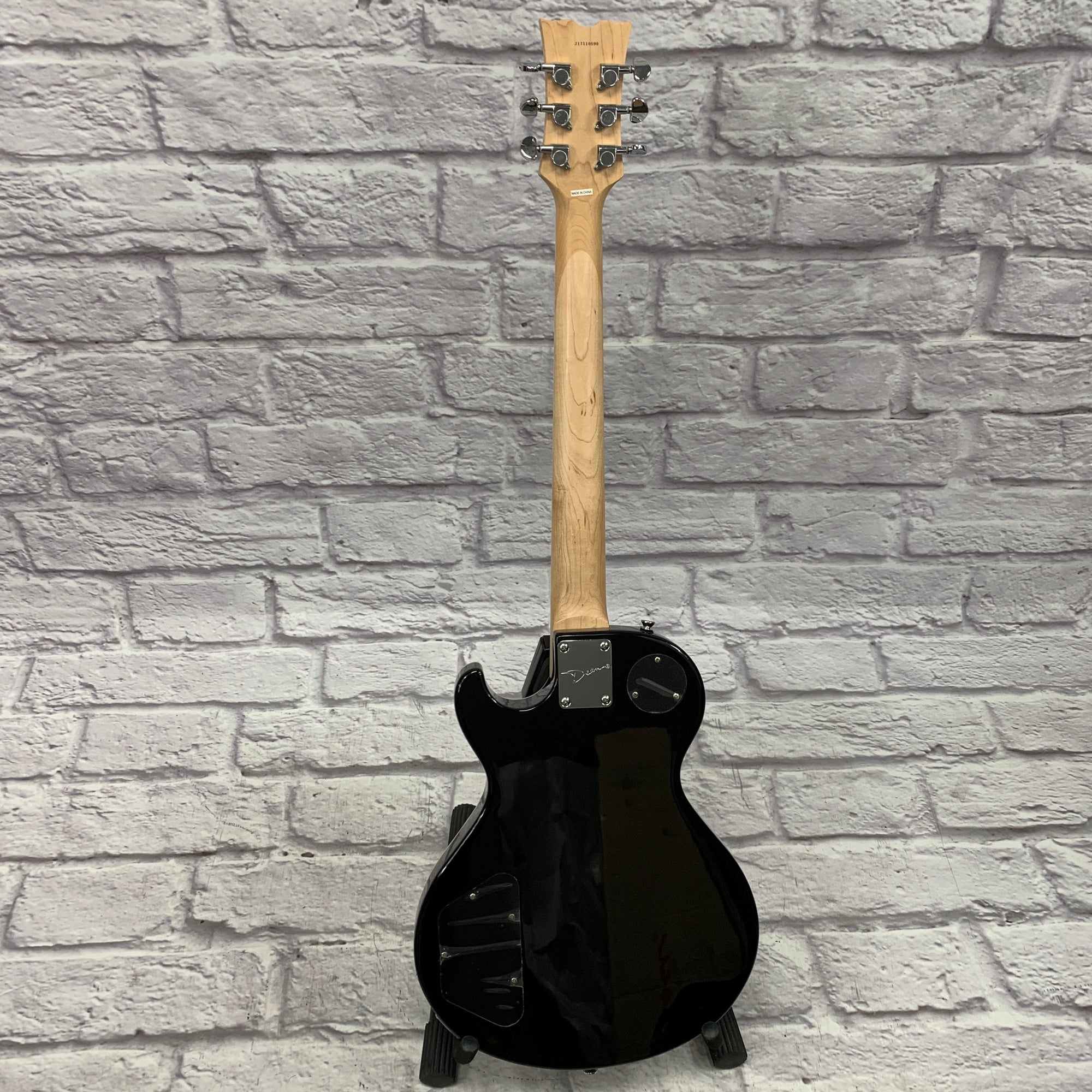 Dean Thoroughbred Deluxe Sunburst