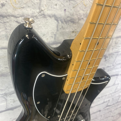 Fender Player Plus Meteora Bass 4-String Bass Guitar