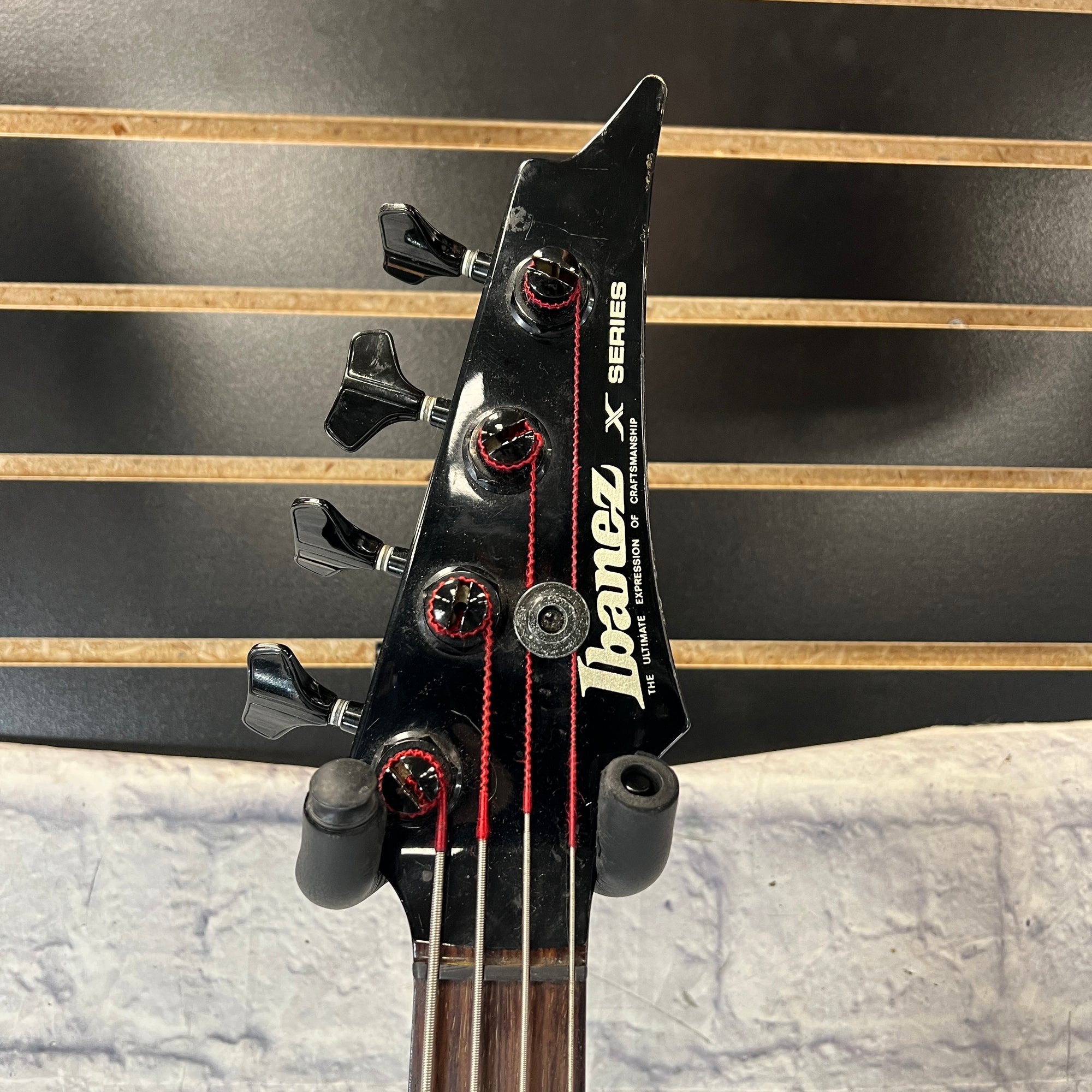Ibanez CB700 X-Series Destroyer Bass with OHSC 4 String Bass