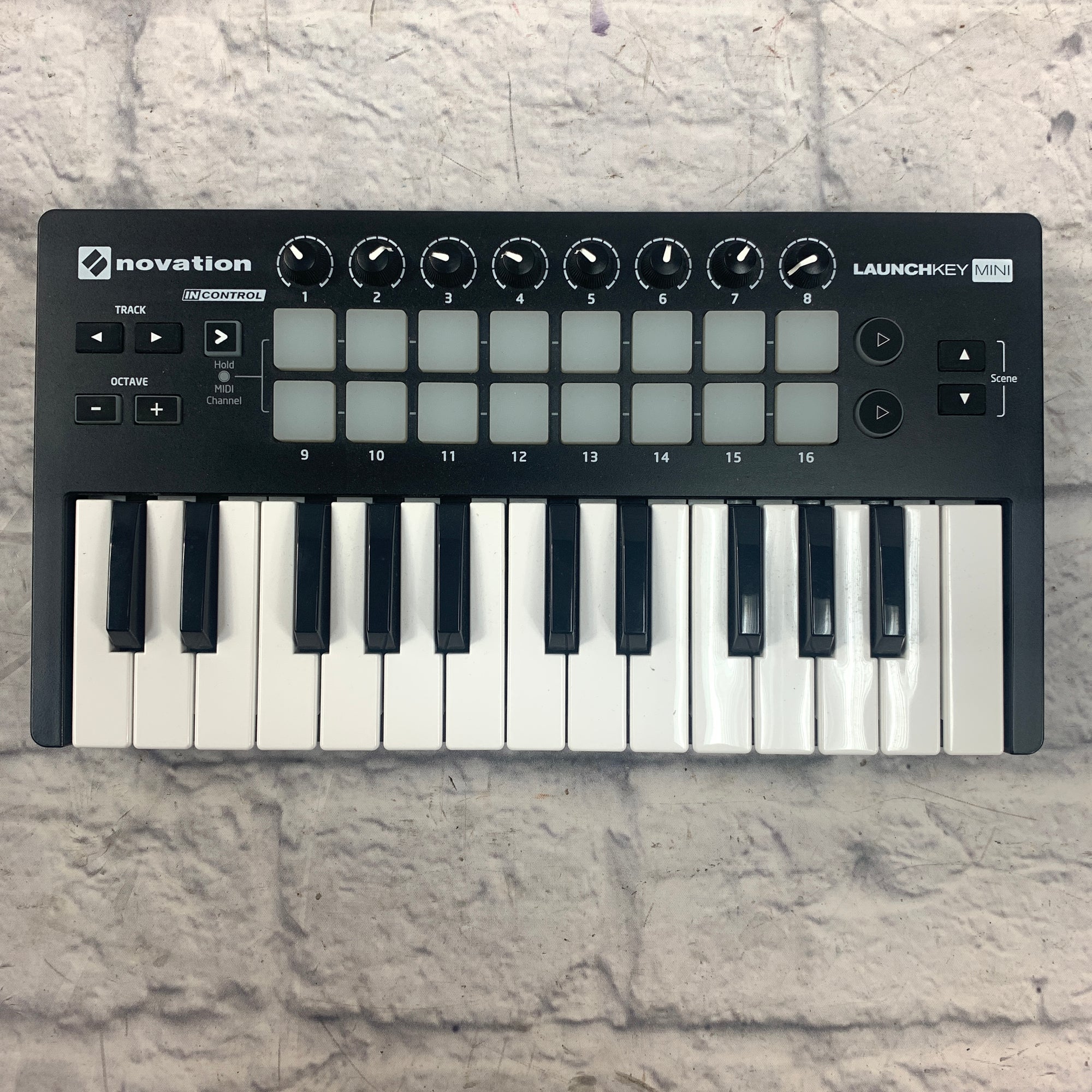 Novation Launchkey Mini Mk2