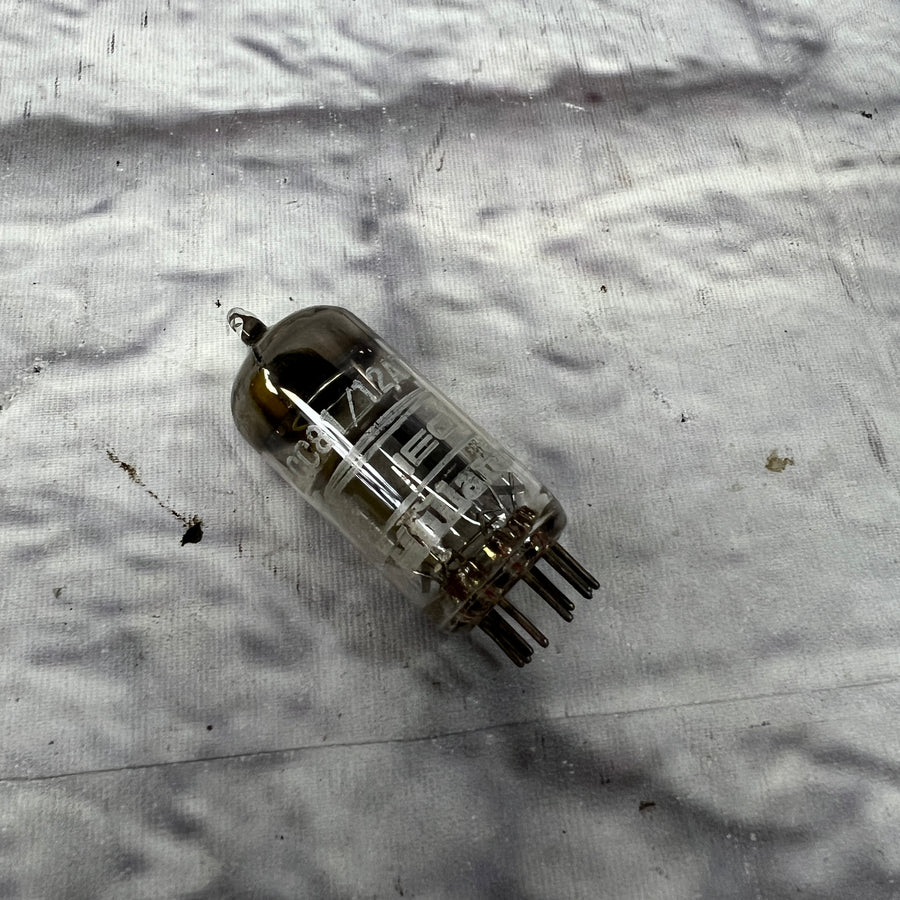 Mullard 12AT7 Amplifier Tube