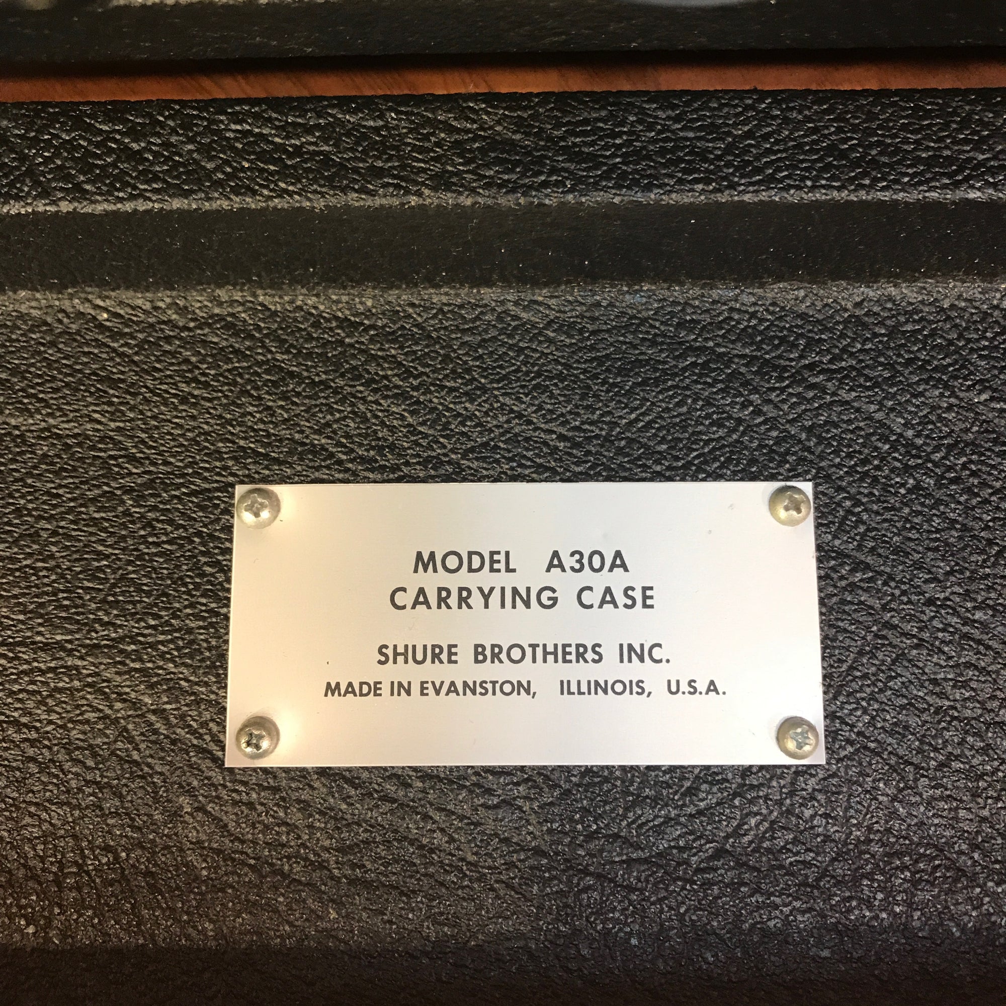 Shure A30A Mixer w/ Carrying Case