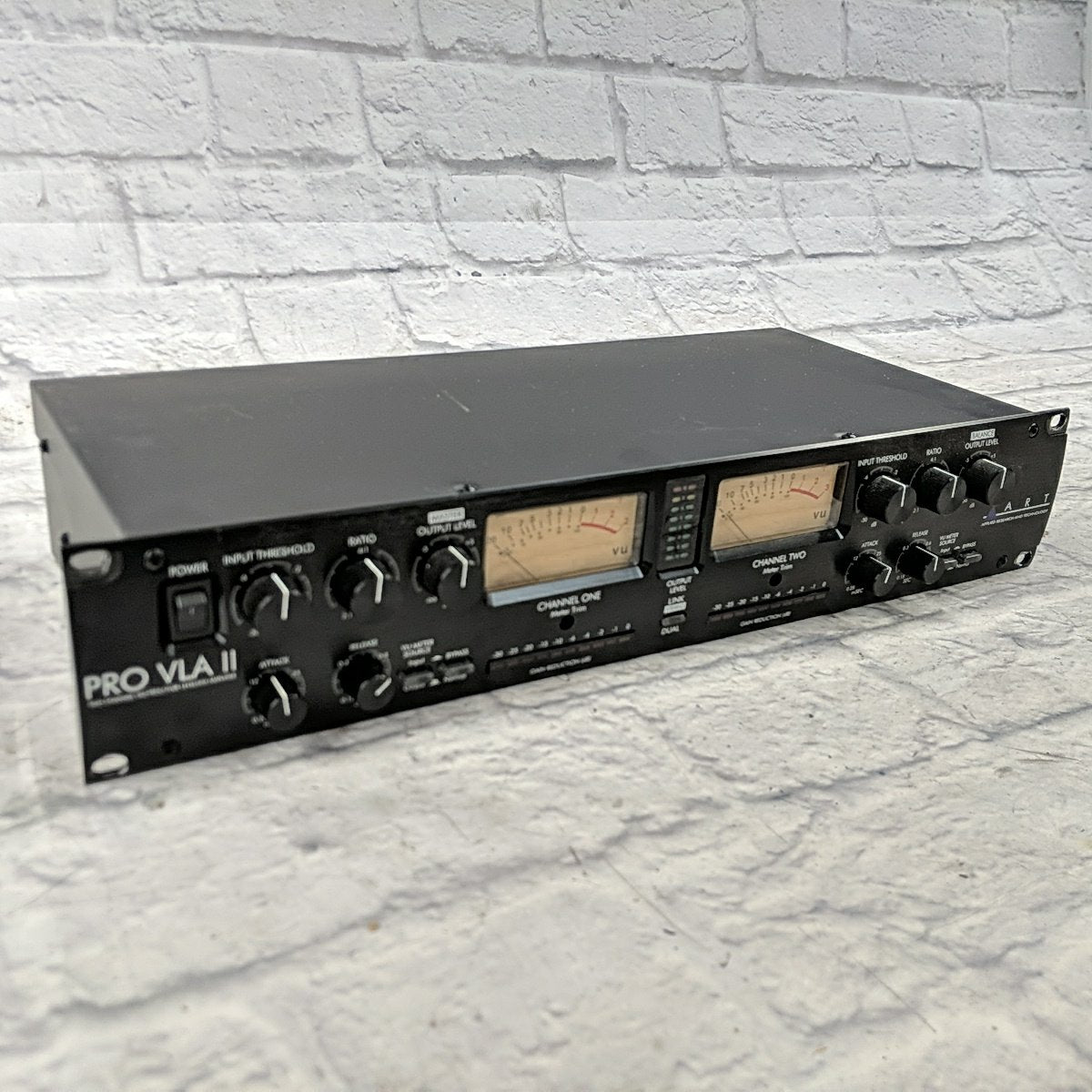 Art Pro VLA II 2-Channel Vatrol / Tube Leveling Amplifier