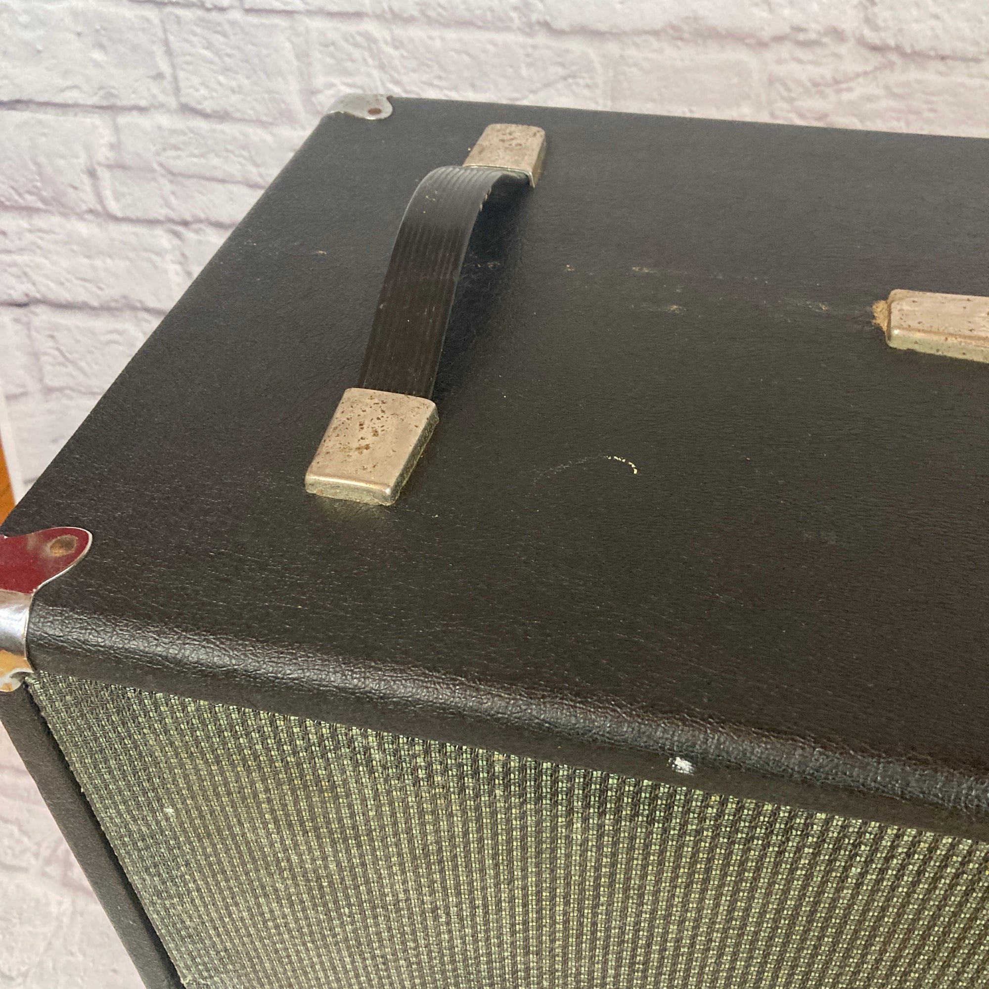 Vintage 70s Ampeg SPV400 0101 Bass Cab