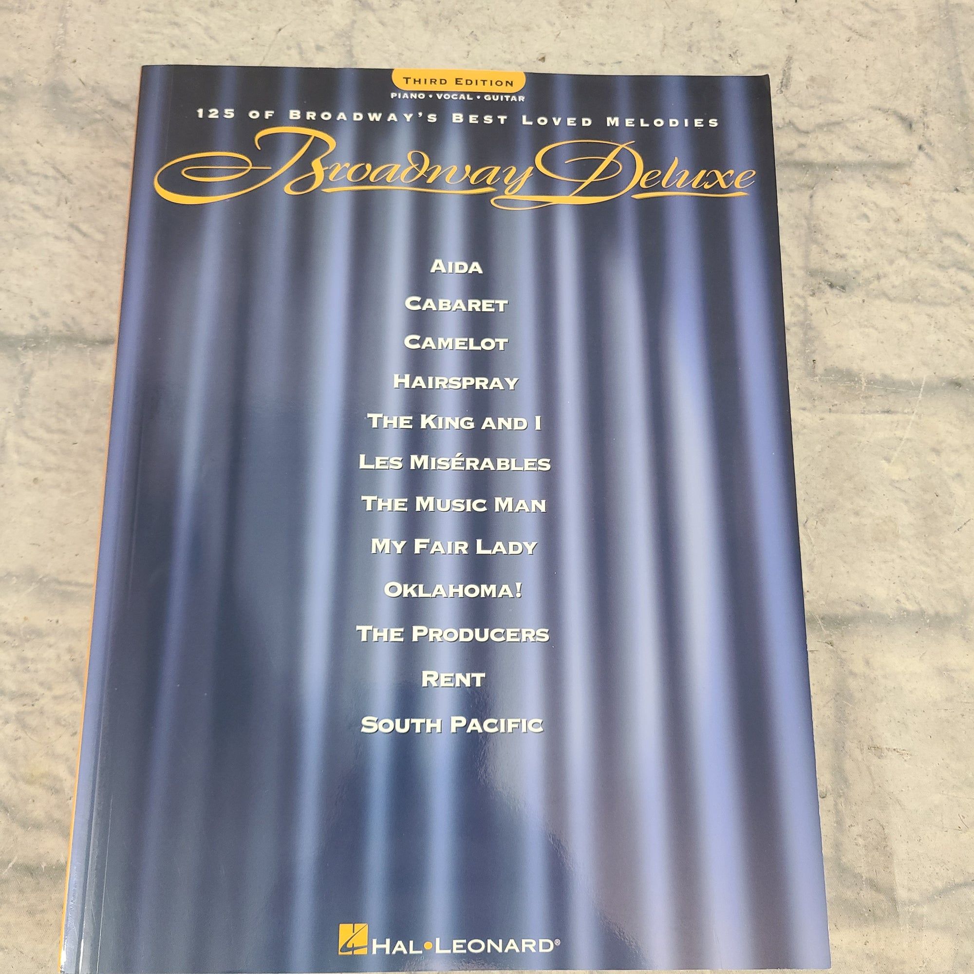 125 Broadway Best of Loved Melodies Piano, Vocals and Chords