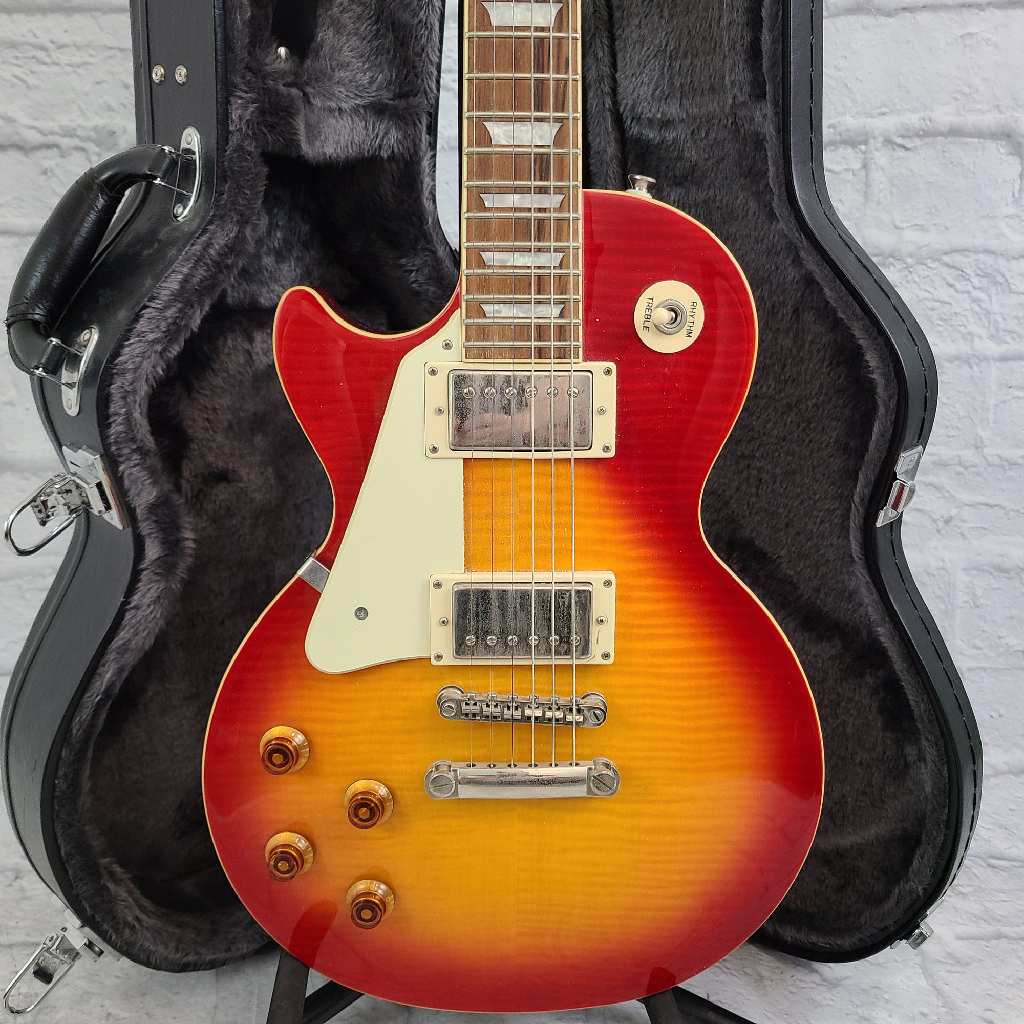 Epiphone Les Paul Standard Plus Left Electric Guitar w/ Case