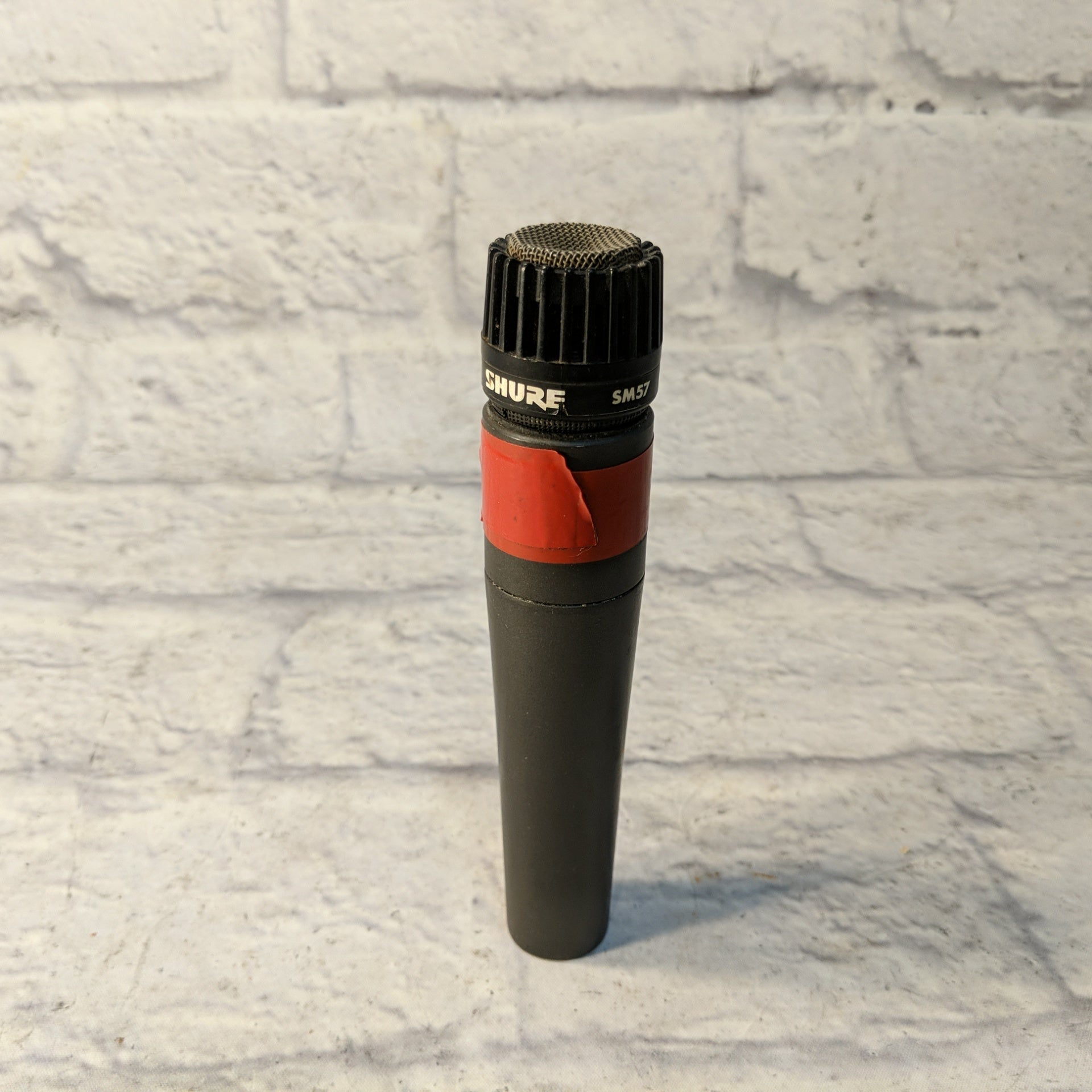 Shure SM 57 Dynamic Mic