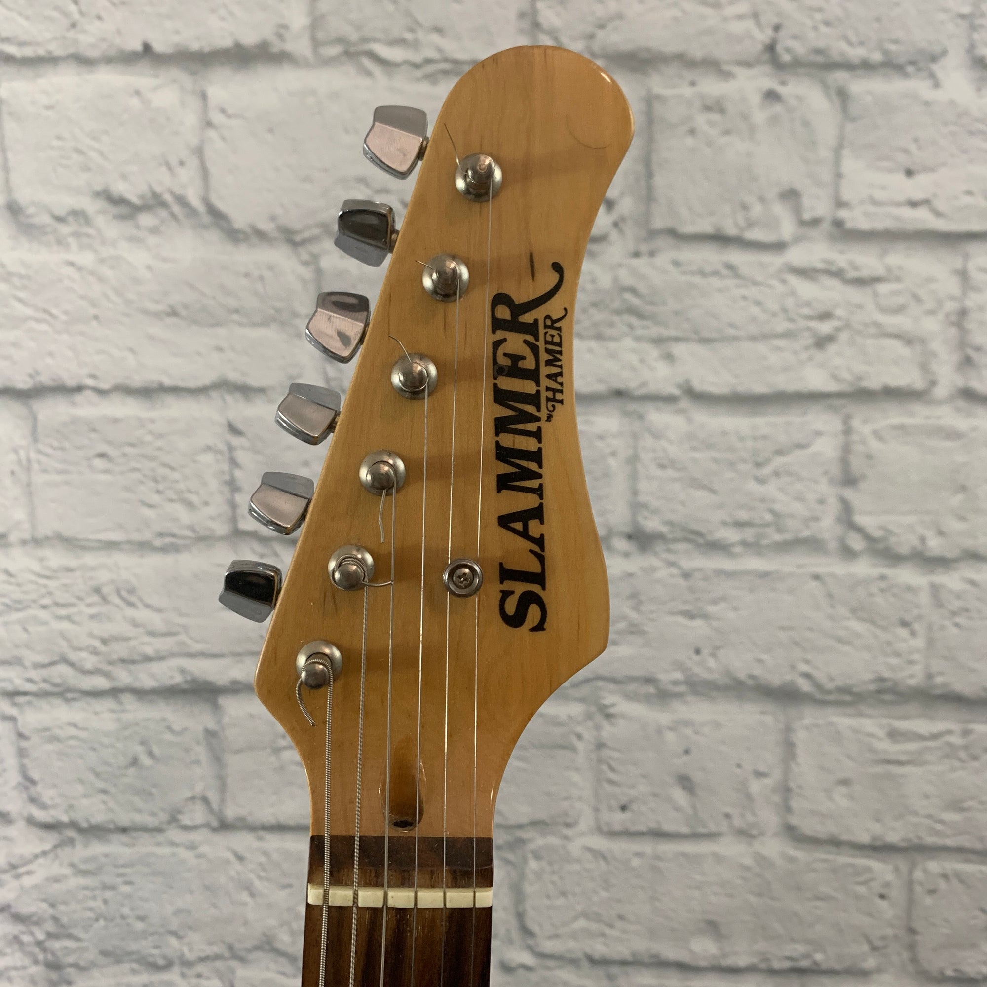 Hamer Slammer HSH Stratocaster Transparent Red
