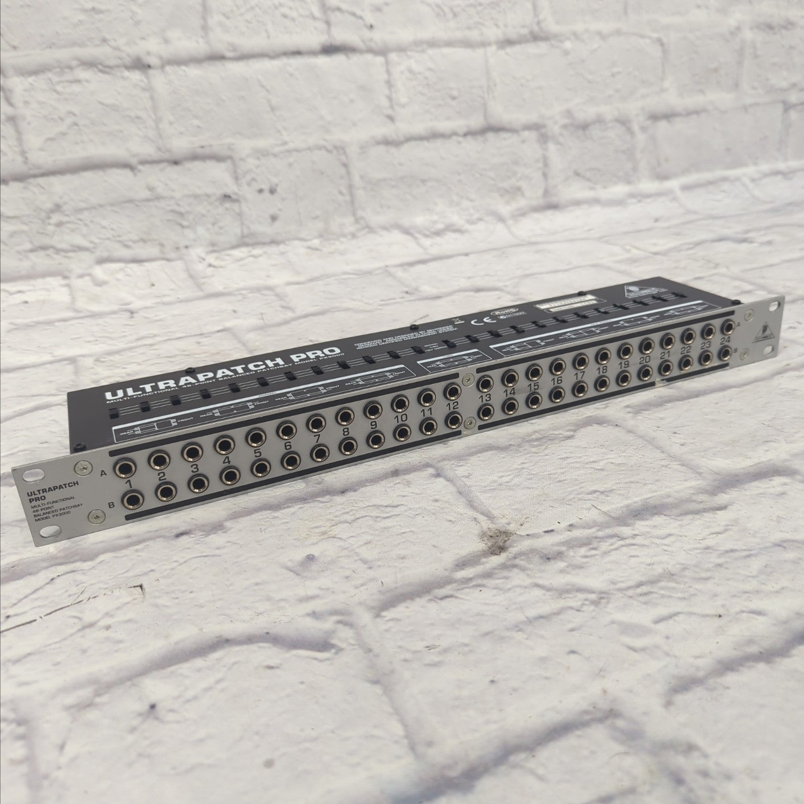 Behringer Ultra Patch Pro PX3000 Rack Patchbay