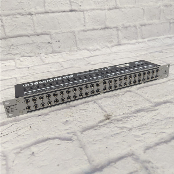 Behringer Ultra Patch Pro PX3000 Rack Patchbay Evolution Music