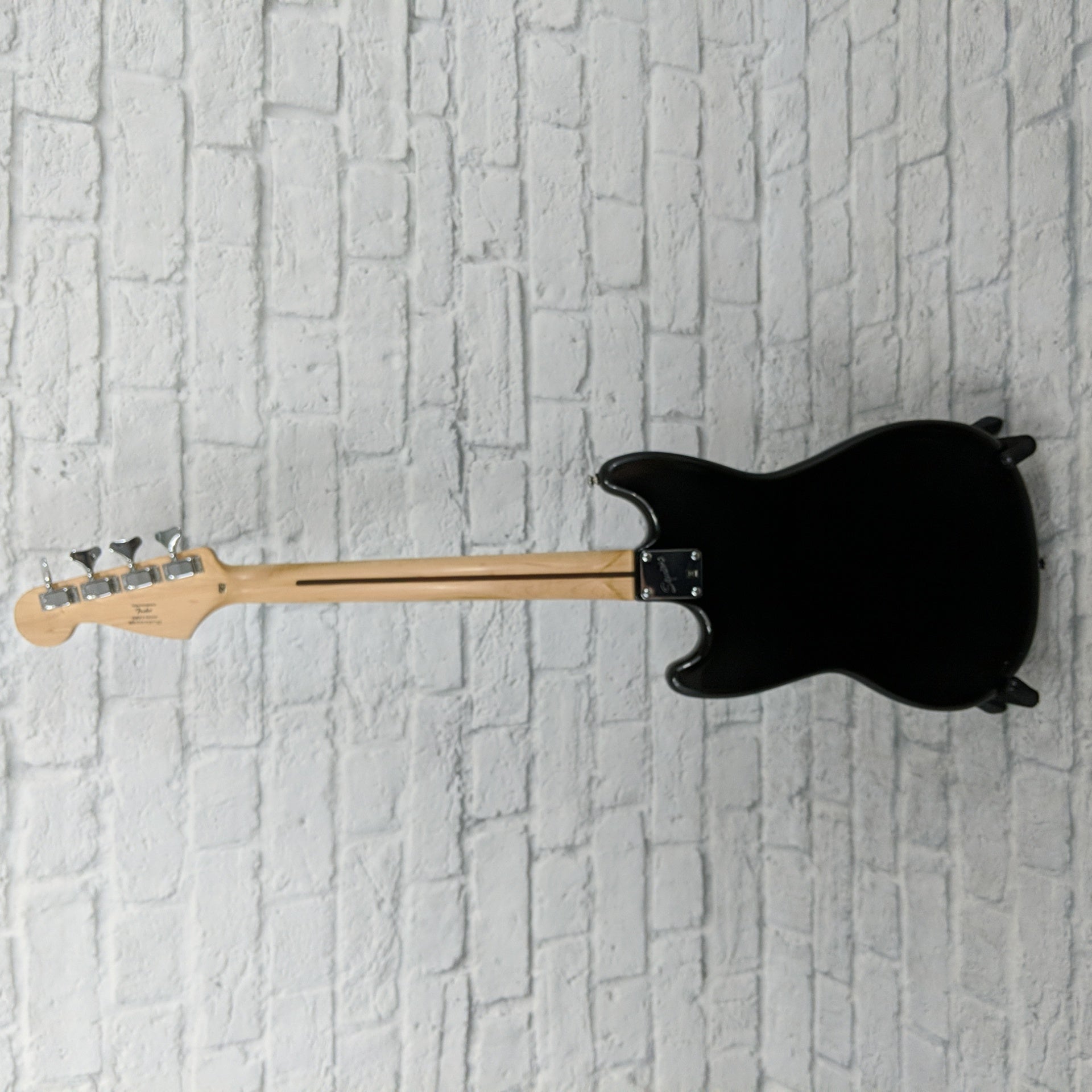 Squier Affinity Short Scale Bronco Bass