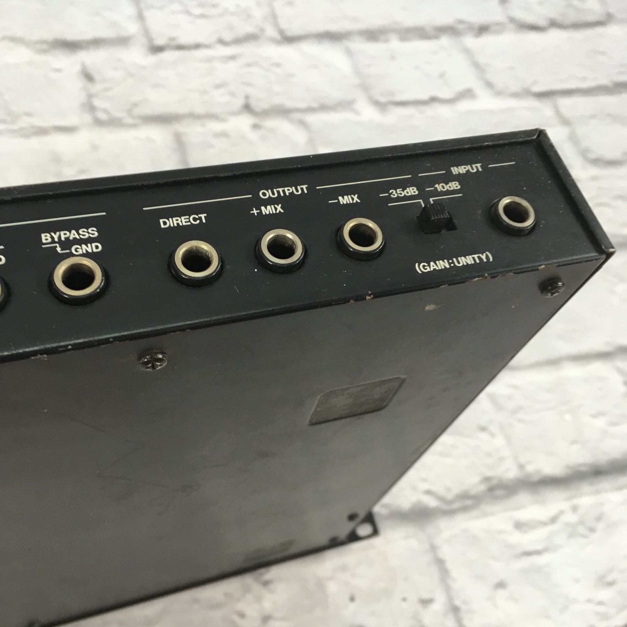Korg SDD-2000 Digital Sampling Delay Rack Processor