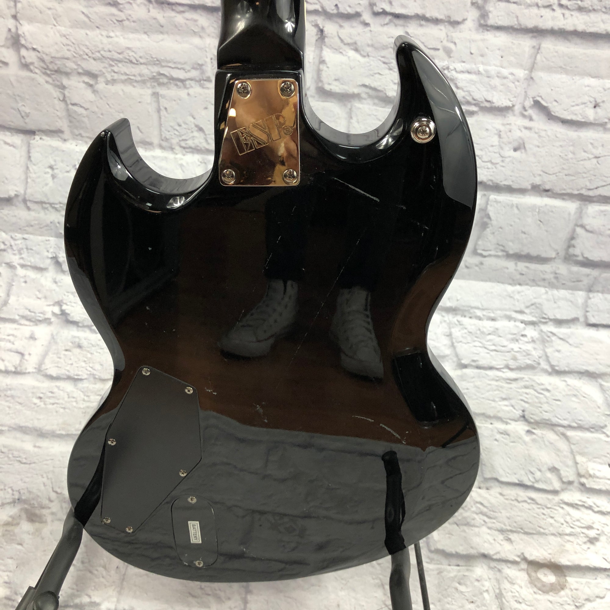 ESP LTD Viper 330 Electric Guitar