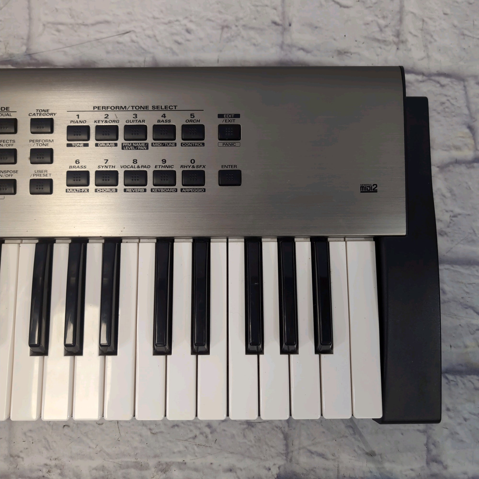 Roland RS-5 61-Key 64-Voice Synthesizer - Evolution Music