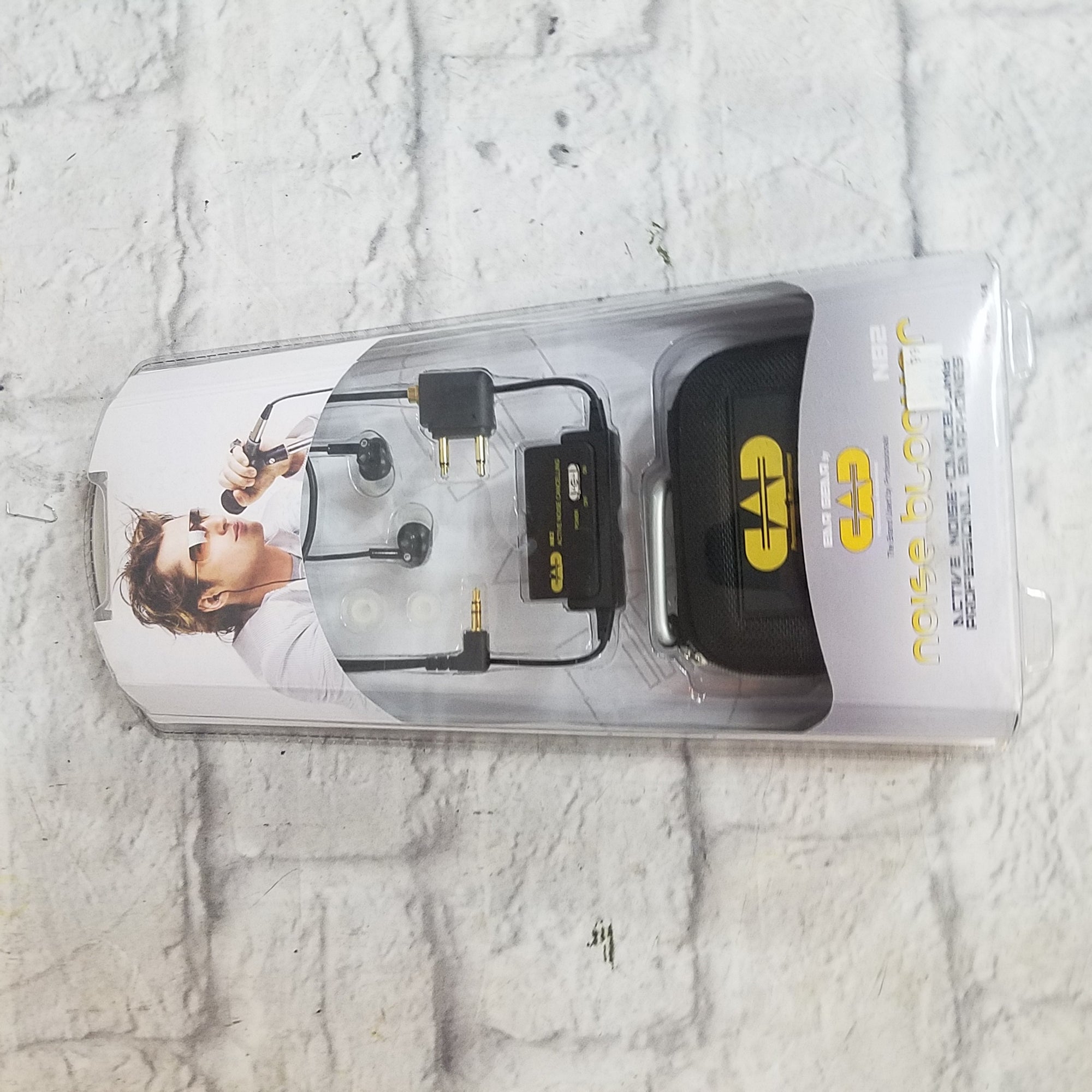 CAD NB2 Noise Blocker In ear headphones