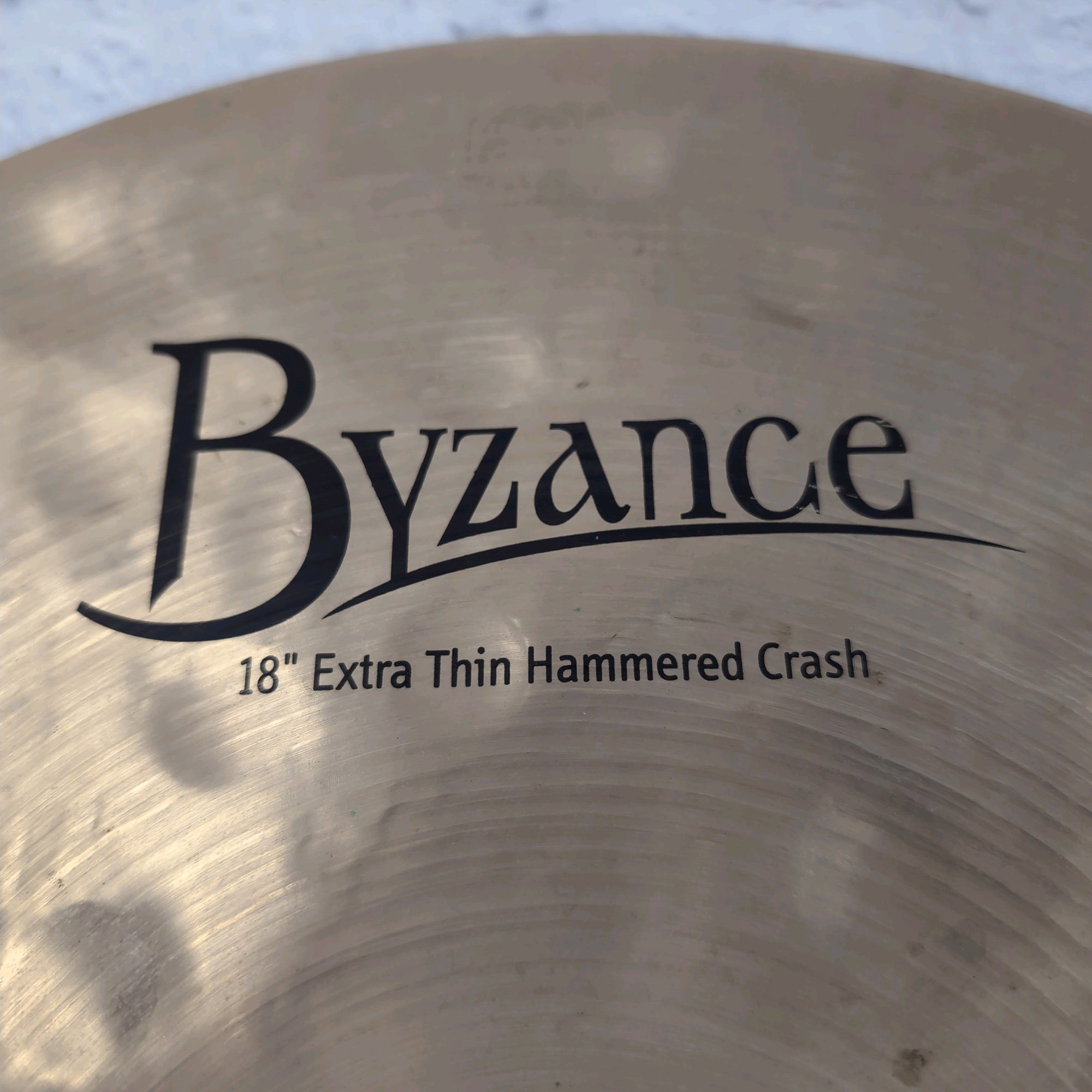 Meinl Byzance Extra Thin Hammered 18" Crash Cymbal (Cracked)