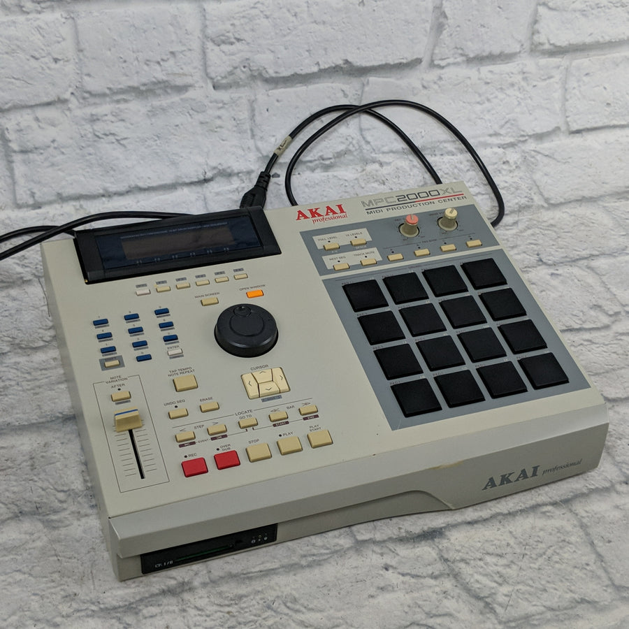 Akai MPC2000XL Midi Production Center