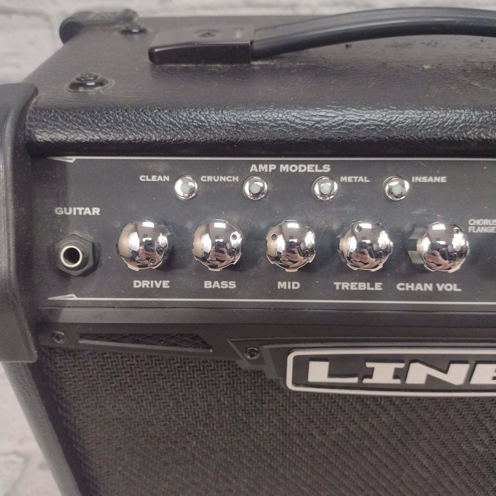Line 6 Spider IV 15 Watt Practice Guitar Combo Amp