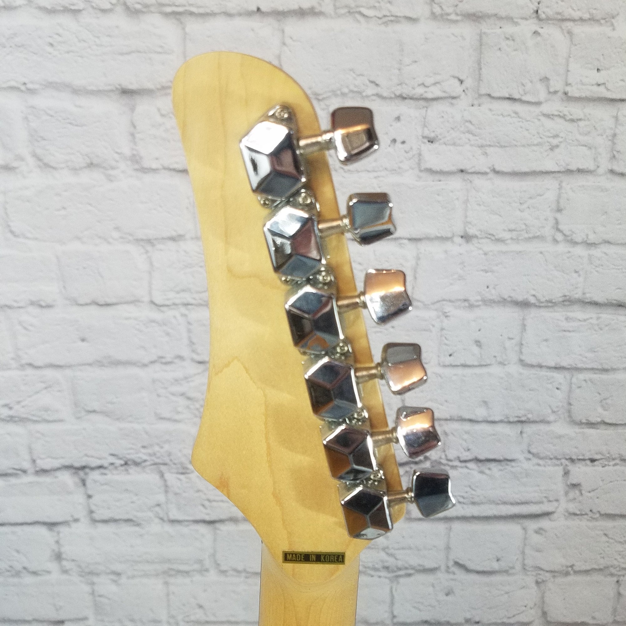 Hamer Slammer Stratocaster style Electric Guitar Black with Whammy Bar