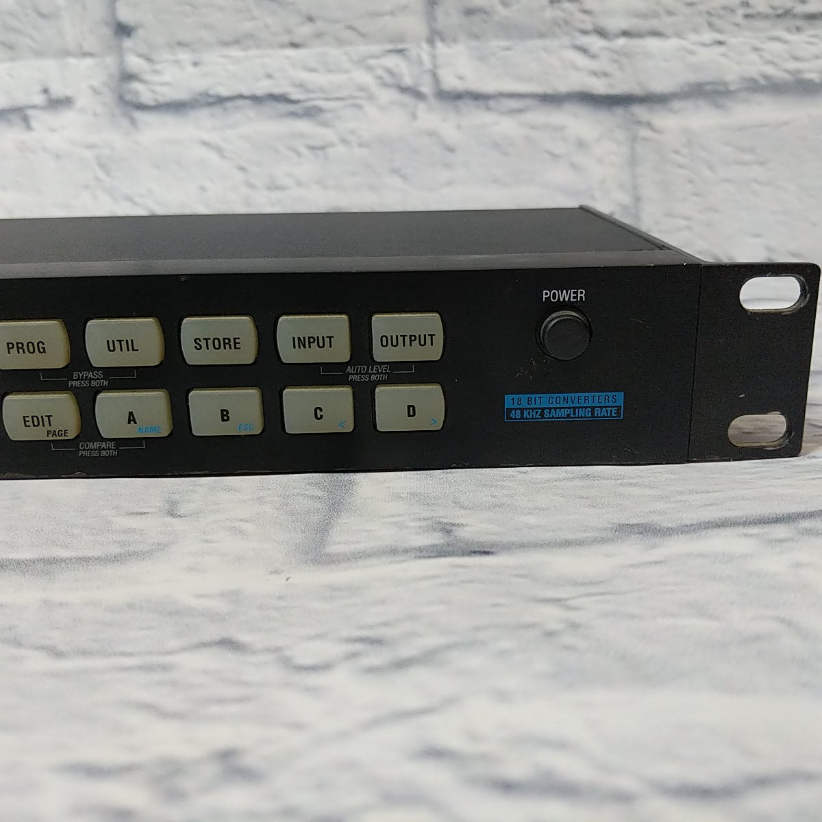 Alesis MidiVerb4 Rack Reverb Effects Unit