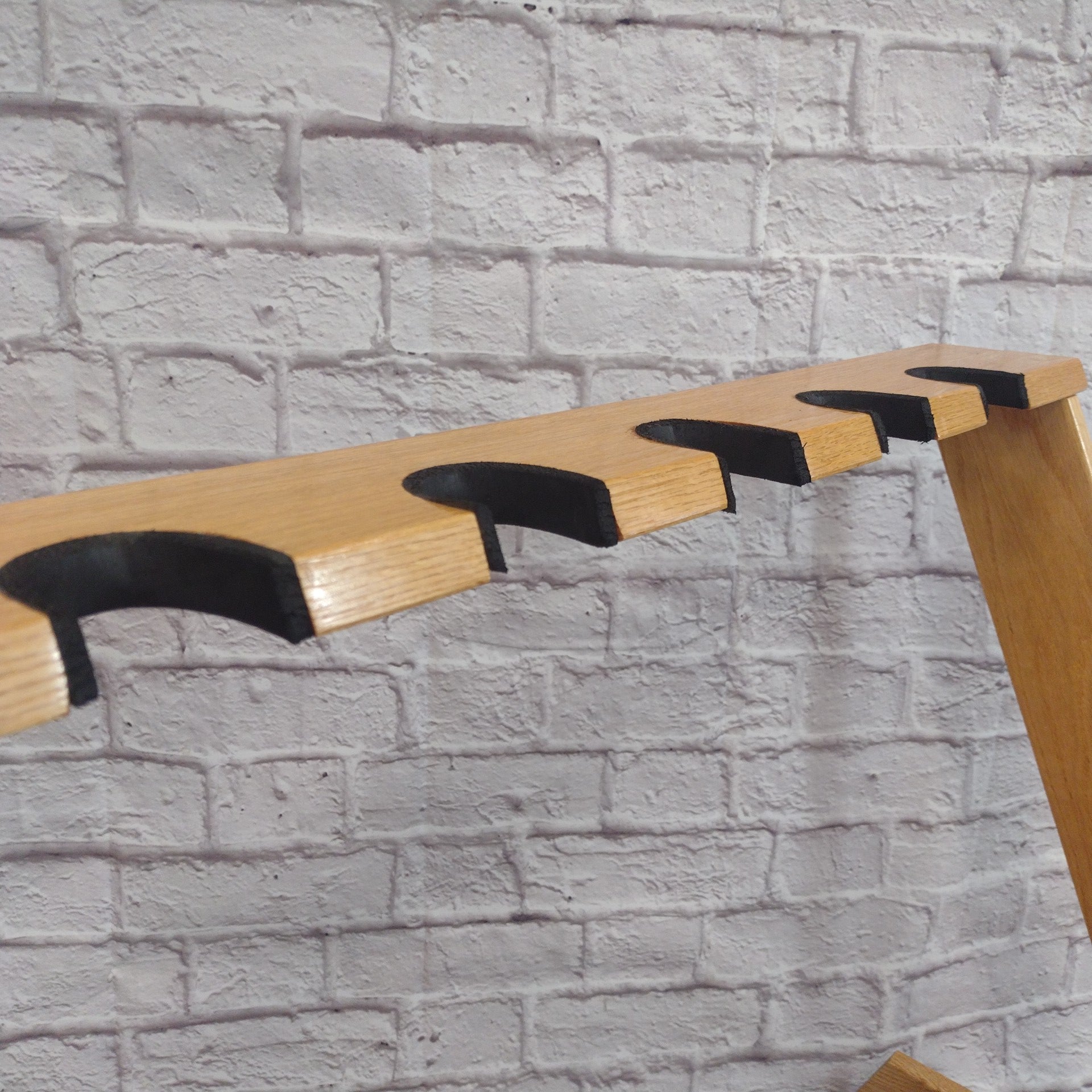 Wooden 5 Five Space Guitar Stand
