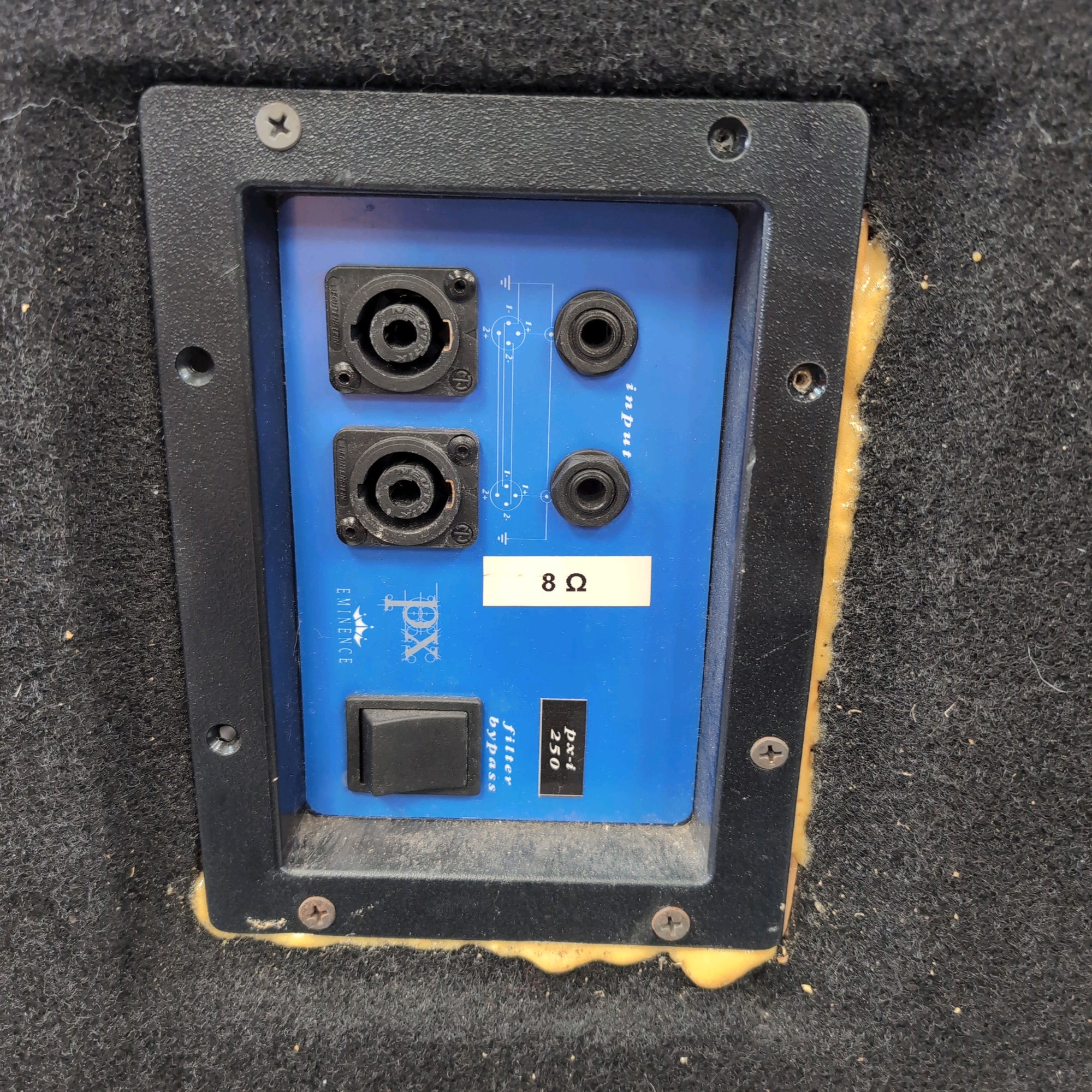 Unloaded 15" Bass Cab w/Casters