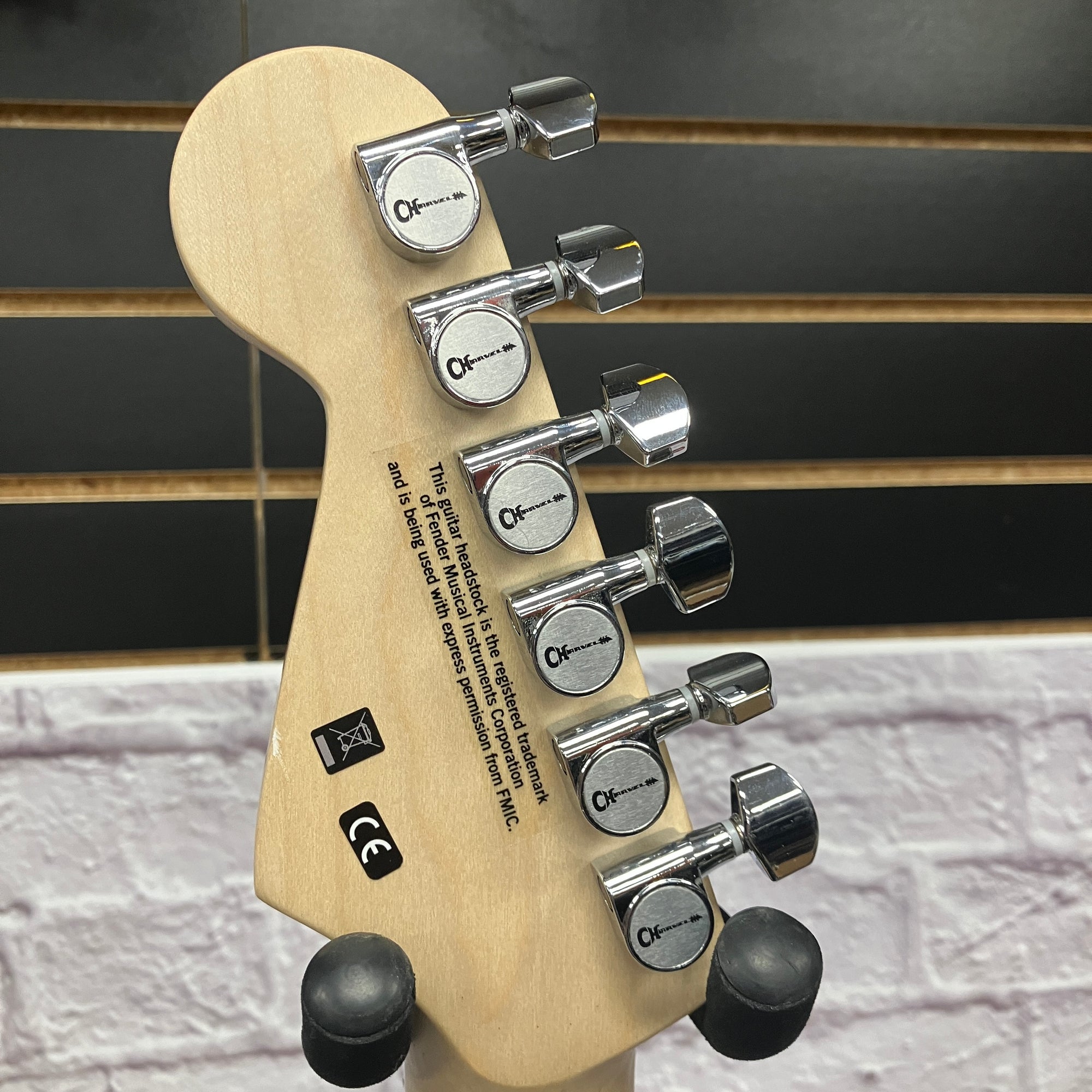 Charvel San Dimas Pro Mod HSS FR Electric Guitar Blizzard Pearl B-Stock