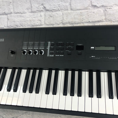 Yamaha MX88 88 Key Weighted Action Synthesizer