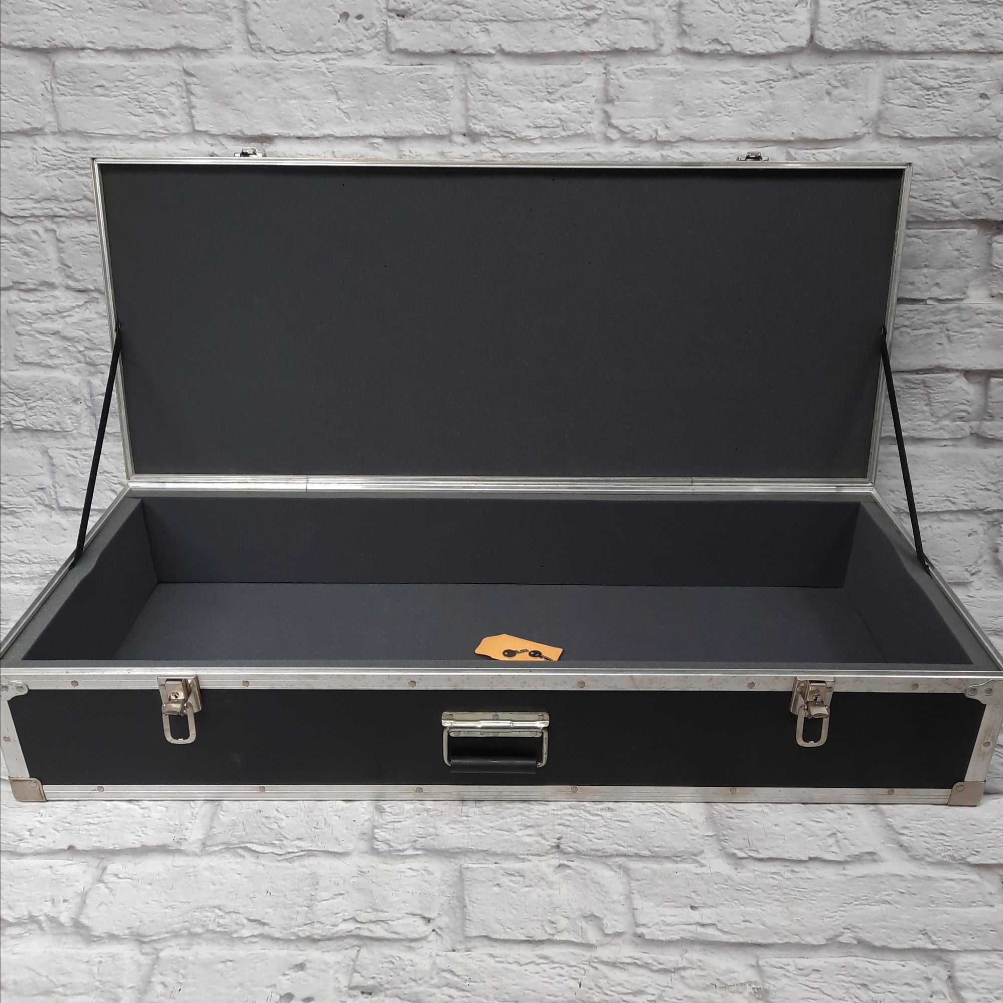 Multi Purpose Keyboard DJ Pro Audio Open Foam Interior Flight Case