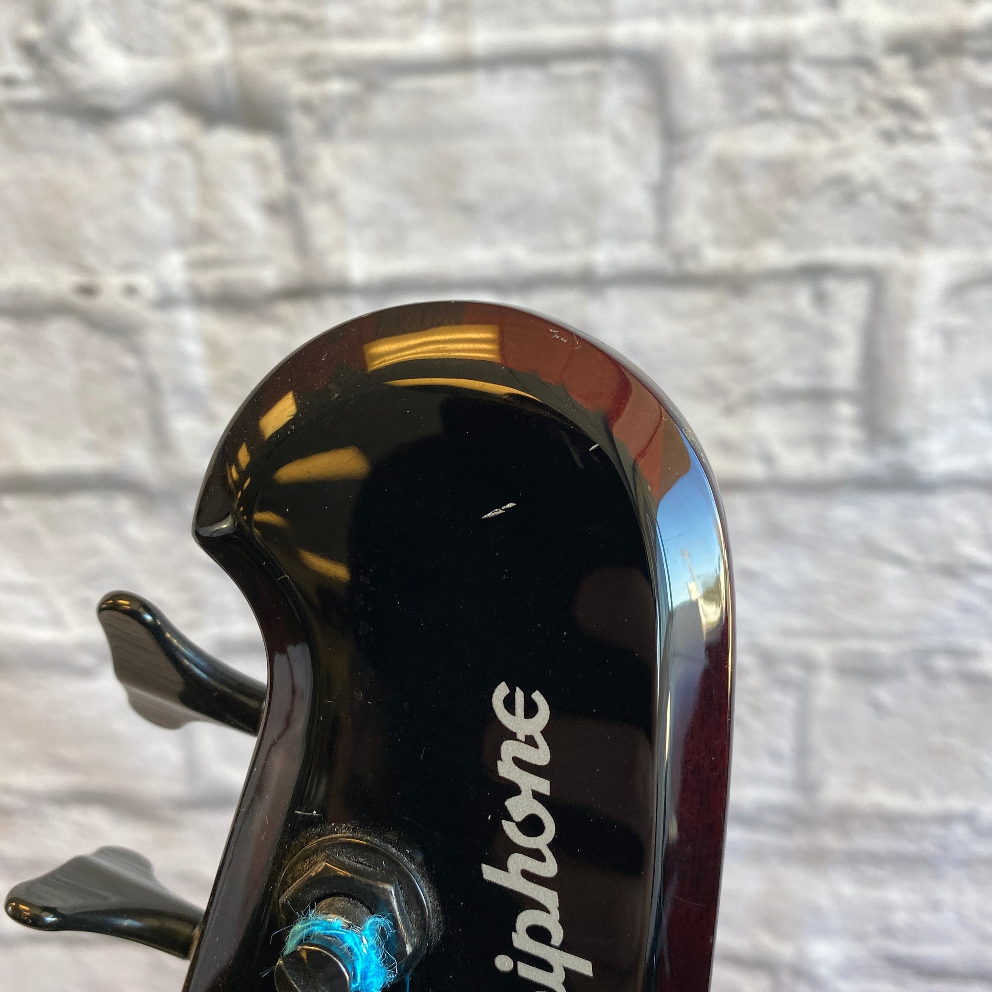 Epiphone T-Bird Pro 4-String Bass Sunburst w/ Case