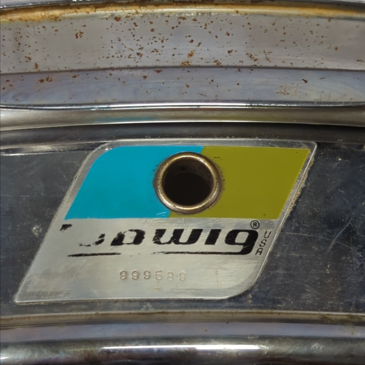 Ludwig No. 400 Supraphonic 5x14" Aluminum Snare Drum with Pointed Blue/Olive Badge 1969 - 1979 S/N 999589